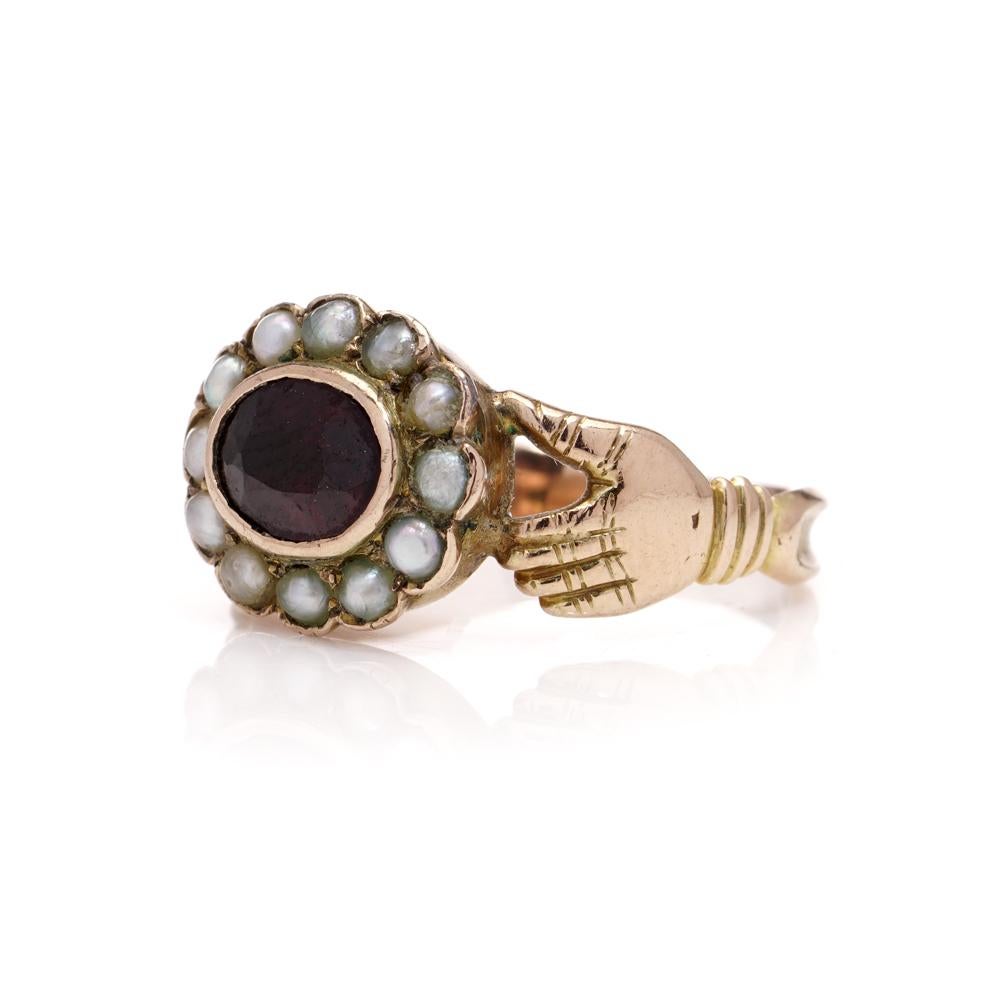 Georgian Fede garnet and pearl ring in 15kt gold  For Sale 3