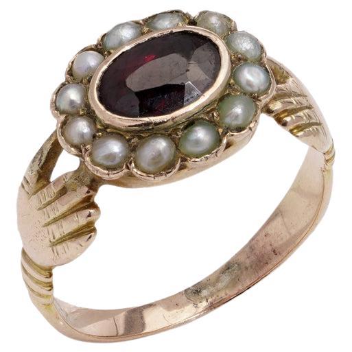 Georgian Fede garnet and pearl ring in 15kt gold  For Sale