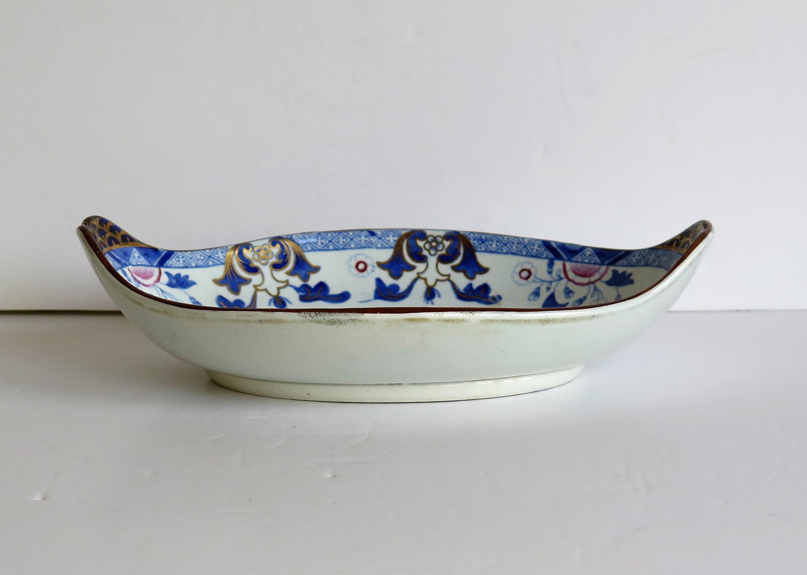 English Georgian Ironstone Dish by Hicks & Meigh in Chinese Landscape Pattern circa 1818 For Sale