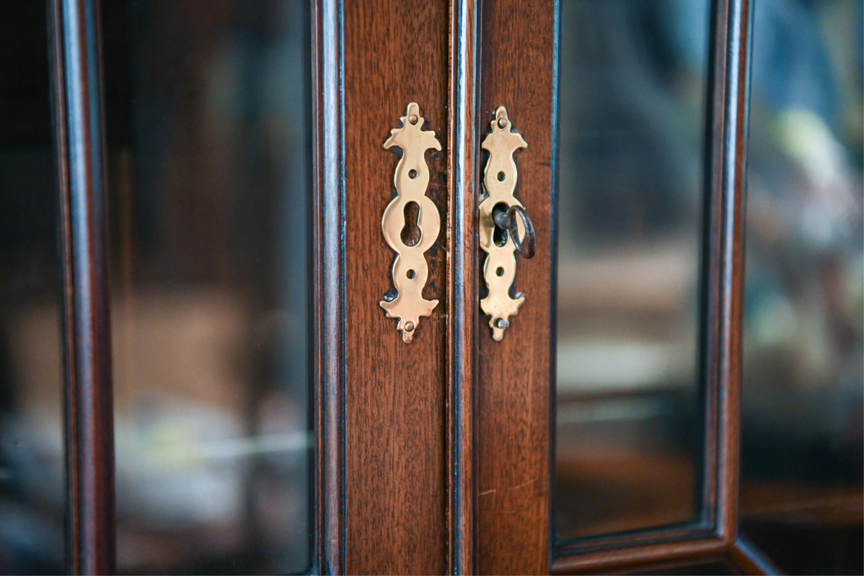 Georgian Late 18th Century Mahogany Secretary Bookcase 3