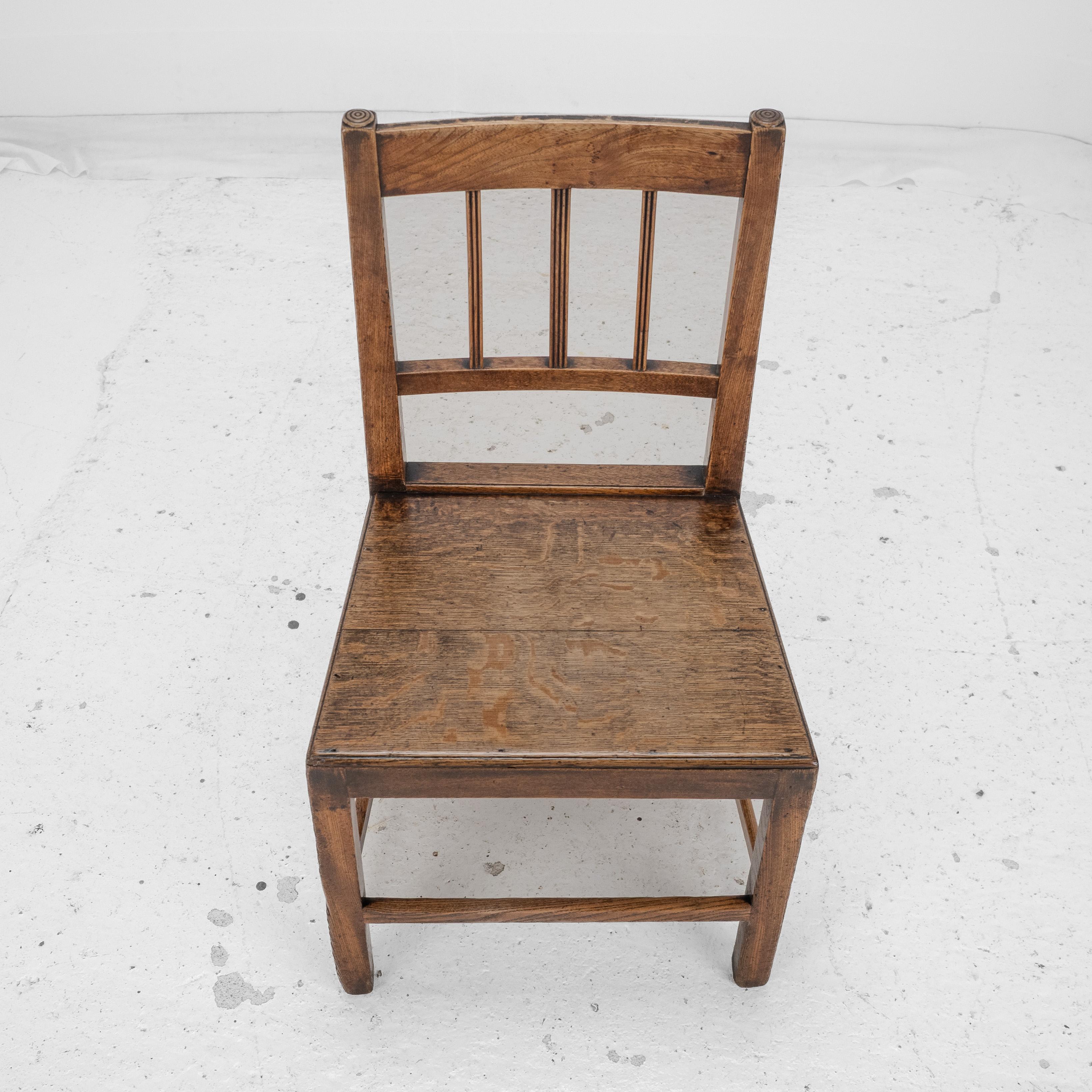 Chaise de campagne géorgienne de la fin du XVIIIe siècle en chêne et orme (Hall Dining Side) en vente 3