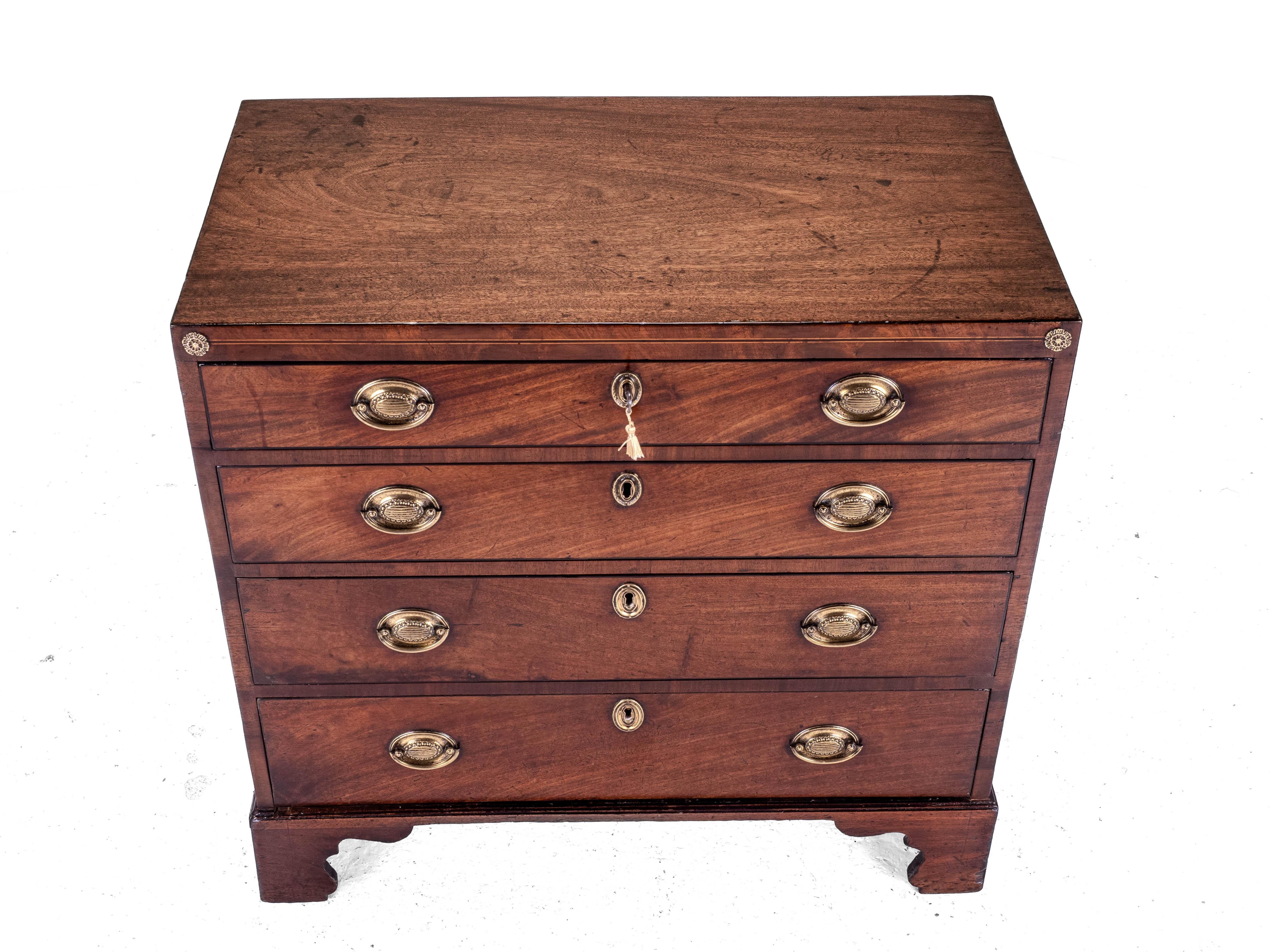 18th Century Georgian Late c.18th Mahogany Inlaid Caddy Top Small Chest of Drawers For Sale