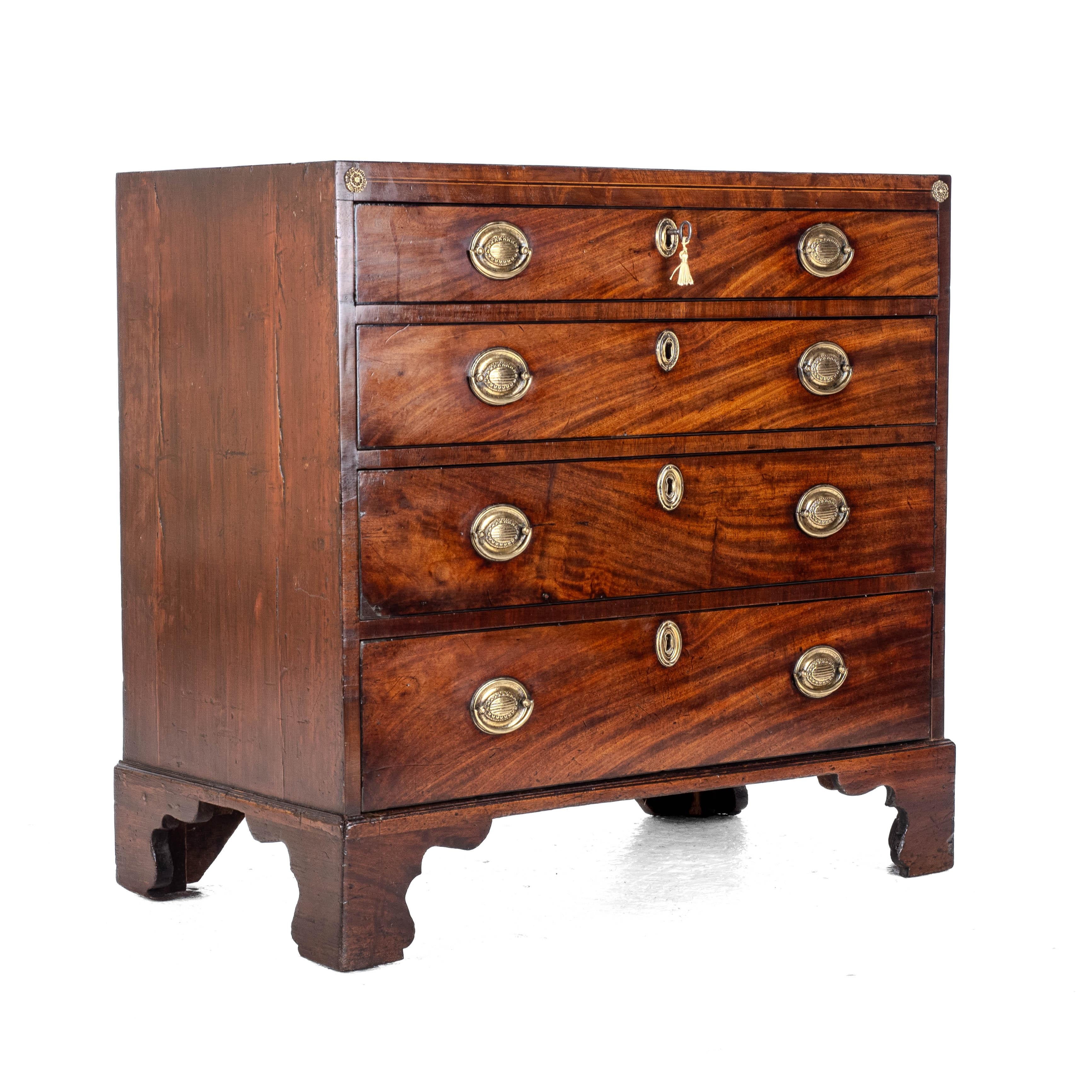 English Georgian Late c.18th Mahogany Inlaid Caddy Top Small Chest of Drawers For Sale