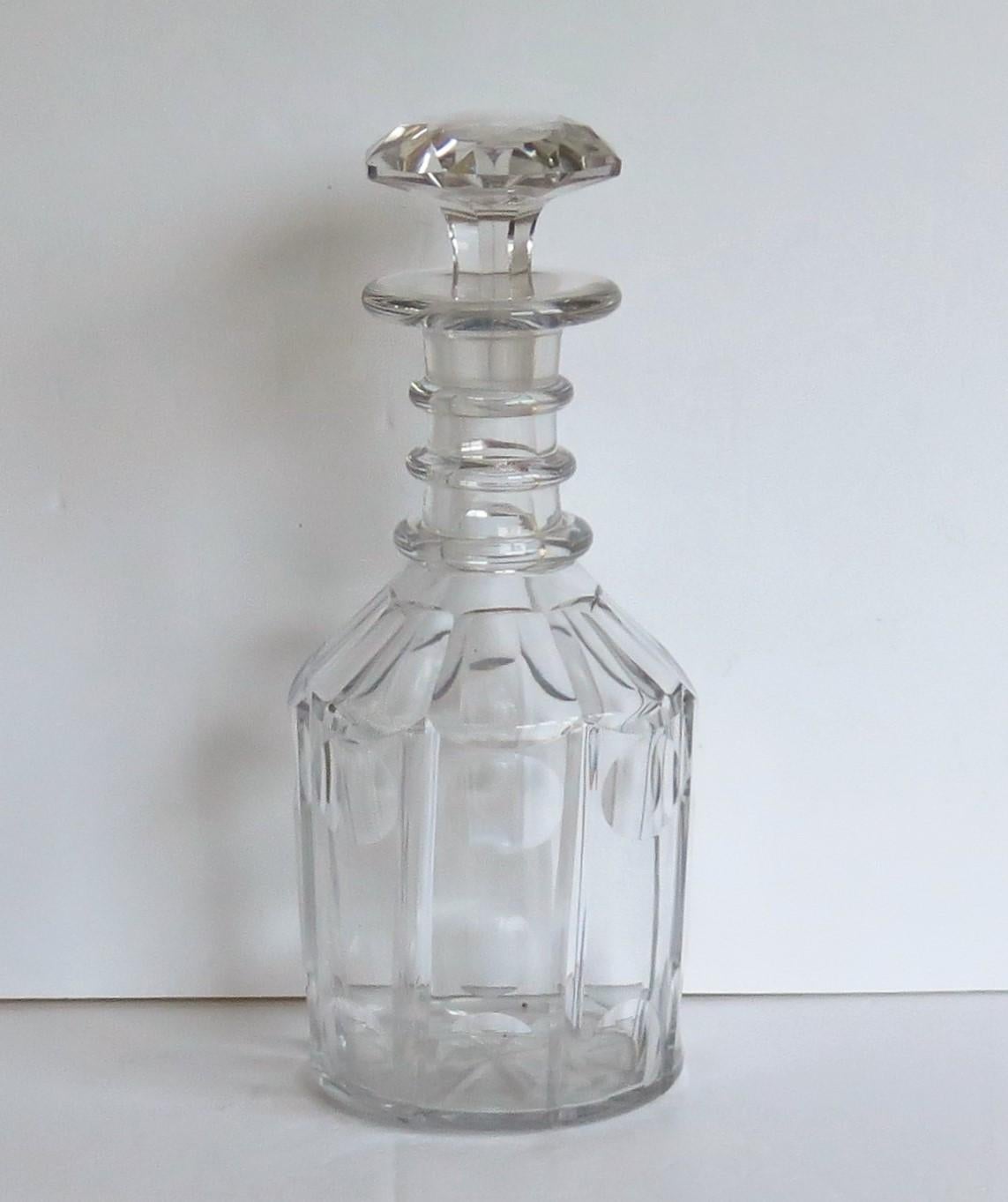 crystal wine decanter with stopper