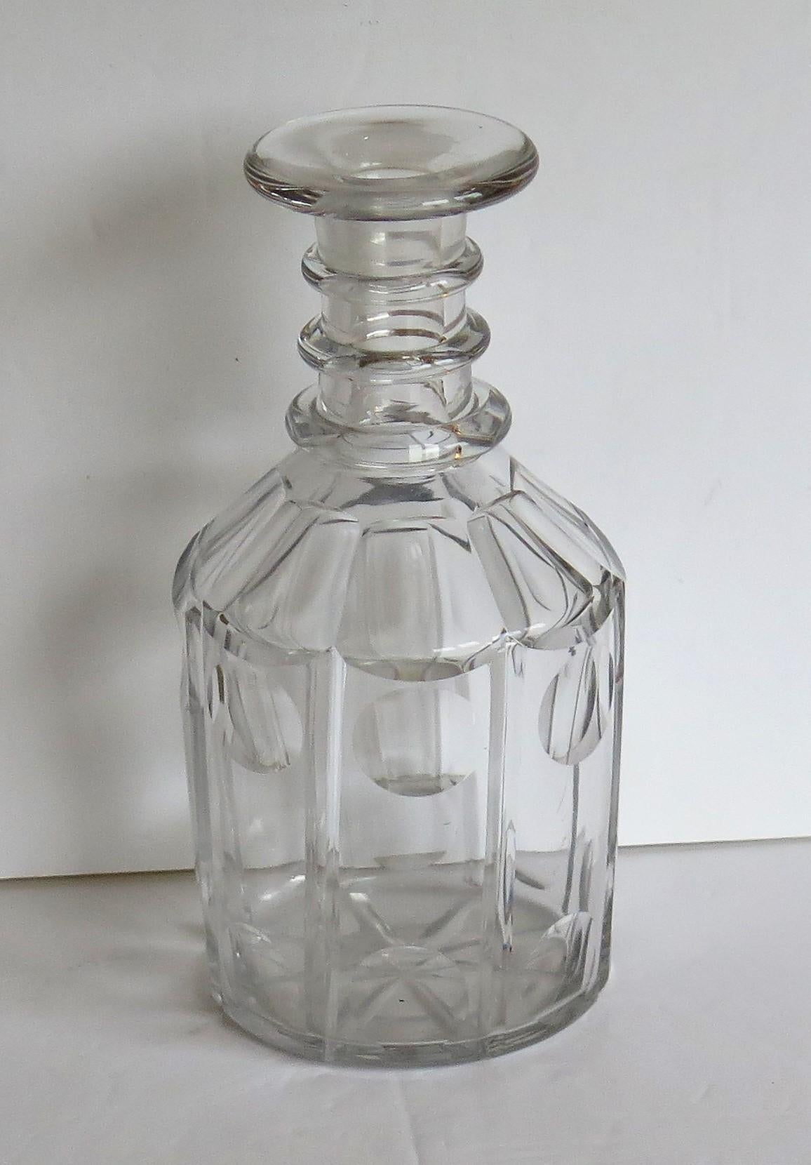 English Georgian Lead Glass Decanter 3 Neck Rings and Mushroom Stopper, circa 1820