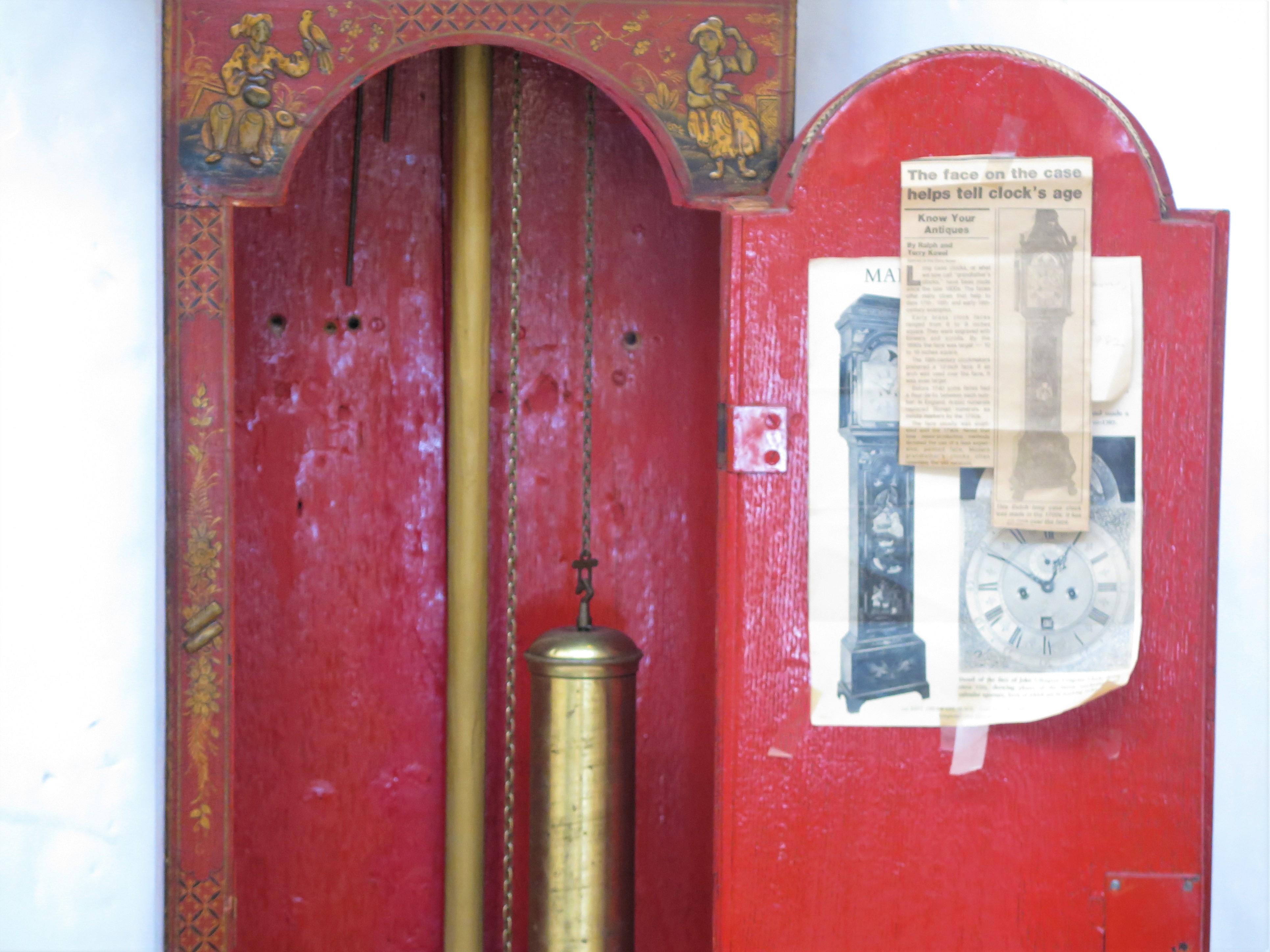 Georgianische Standuhr mit roter Chinoiserie-Dekoration im Angebot 11