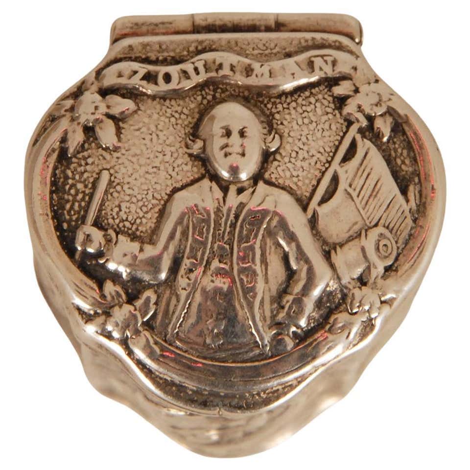 Antique and Vintage Snuff Boxes and Tobacco Boxes - 608 For Sale at ...