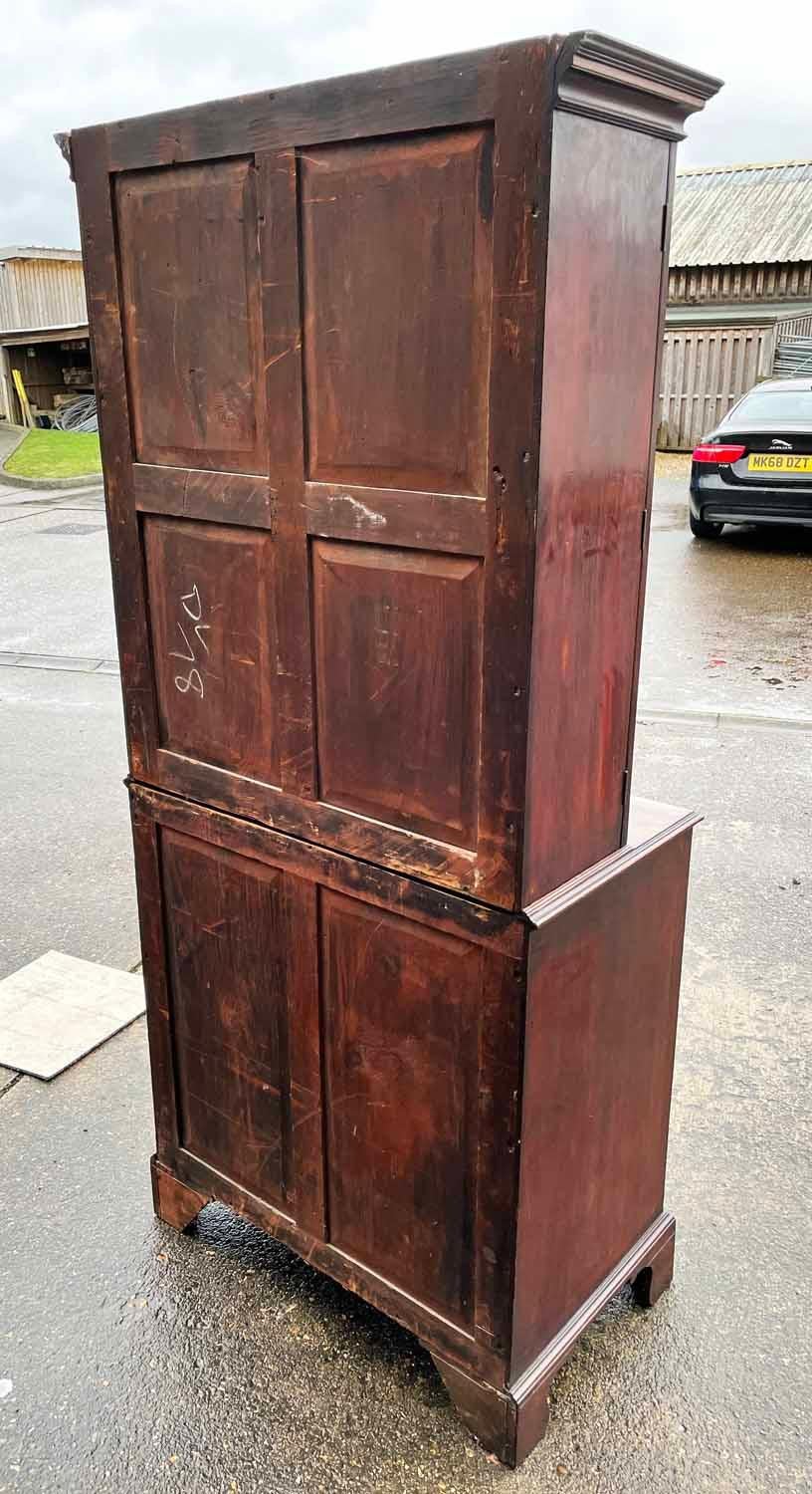 Georgian Mahogany 18th Century Library Secretaire Bookcase For Sale 7