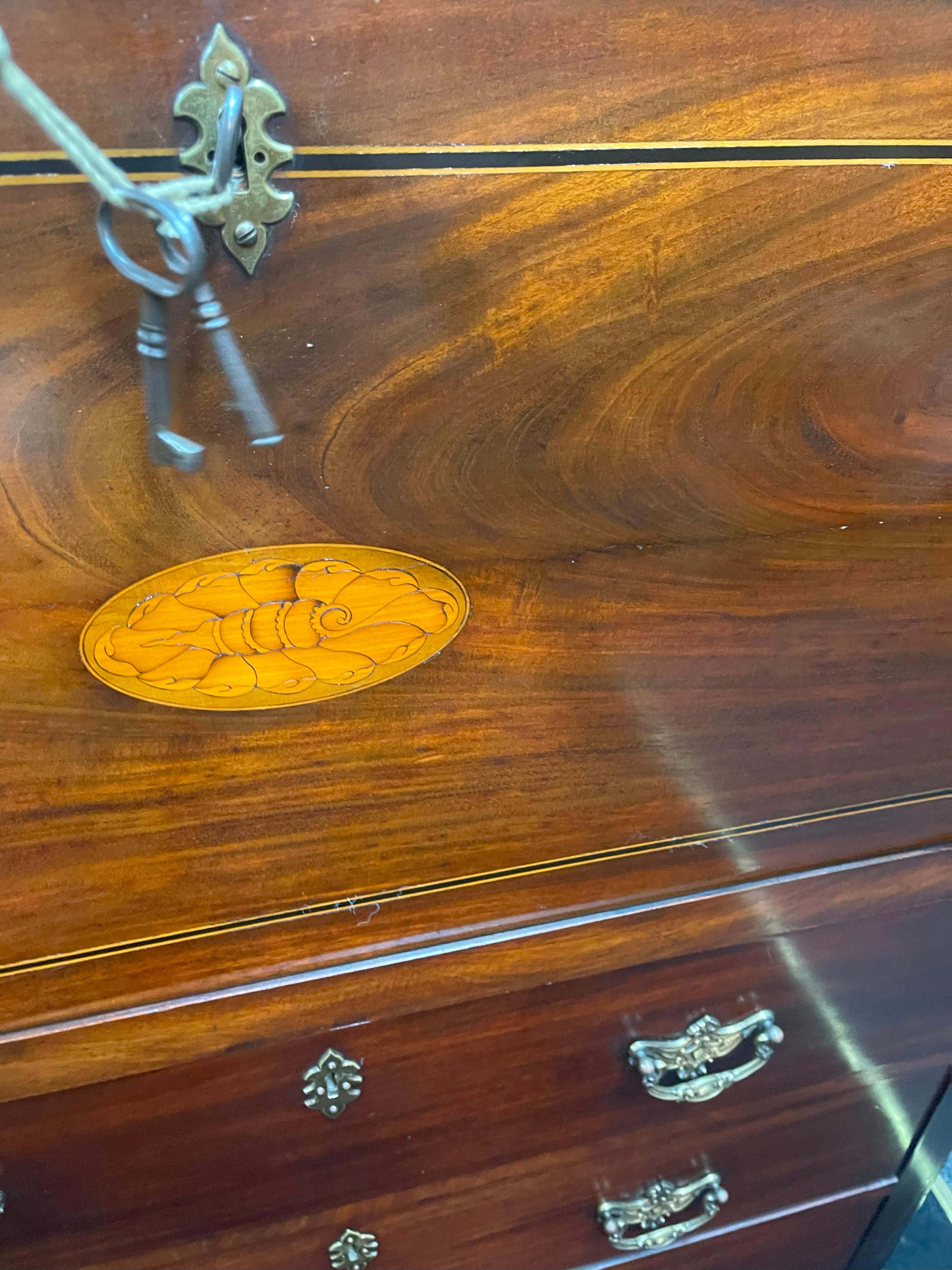 Georgian Mahogany and Satinwood Inlaid Secretaire Chest, England circa 1800 For Sale 6