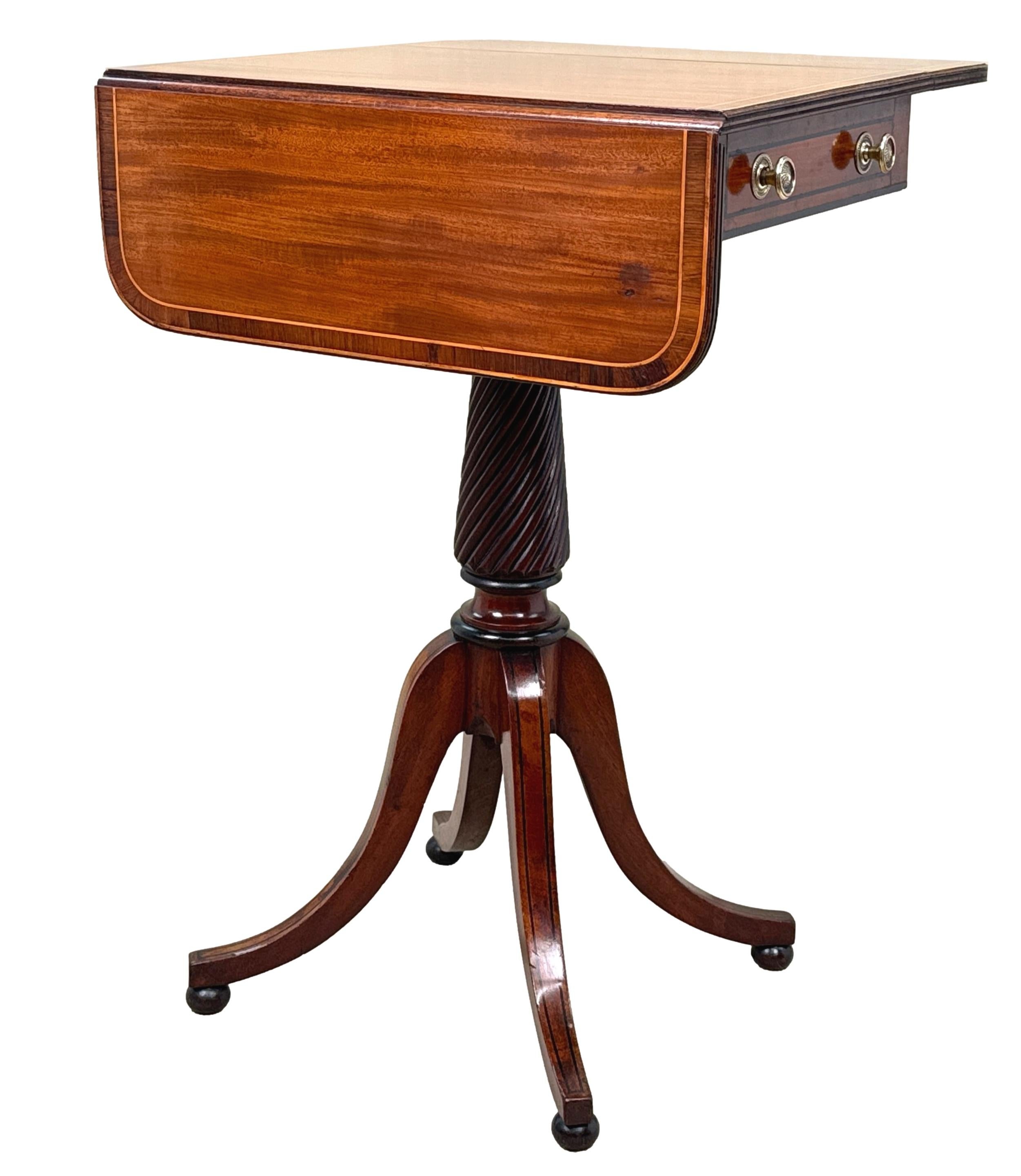 English Georgian Mahogany Baby Pembroke Lamp Table For Sale