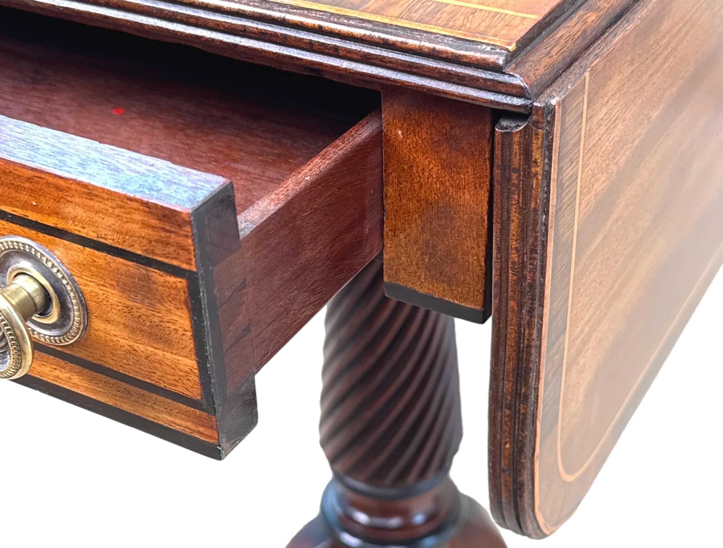 Georgian Mahogany Baby Pembroke Lamp Table For Sale 1