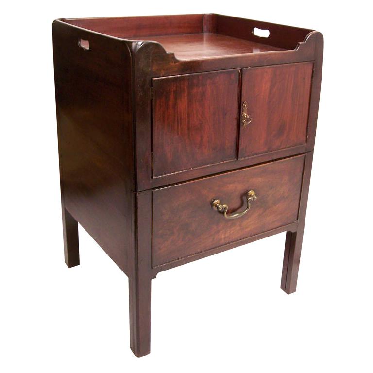 Georgian Mahogany Bedside Commode Cabinet English, circa 1830