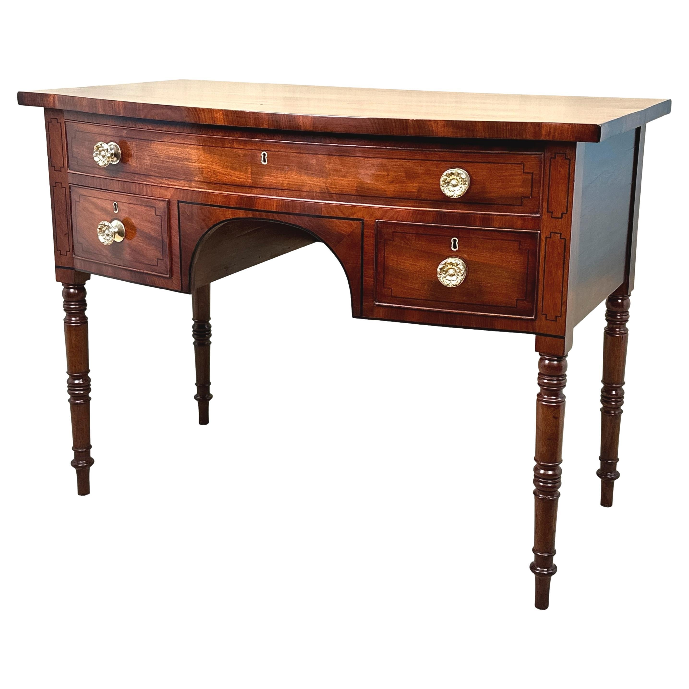 Georgian Mahogany Bowfront Dressing Table For Sale