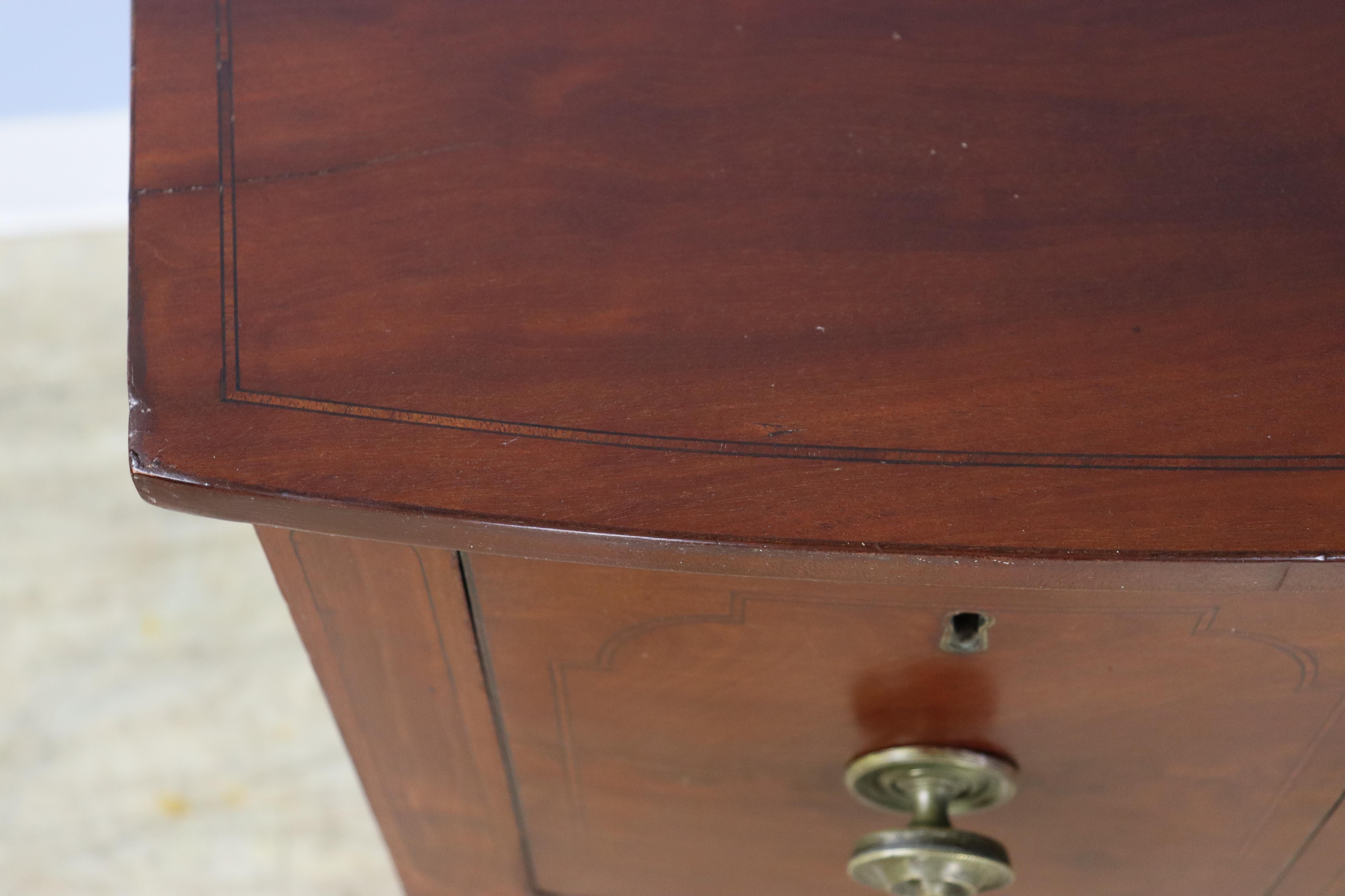 Georgian Mahogany Bowfront Side Table or Small Server For Sale 3