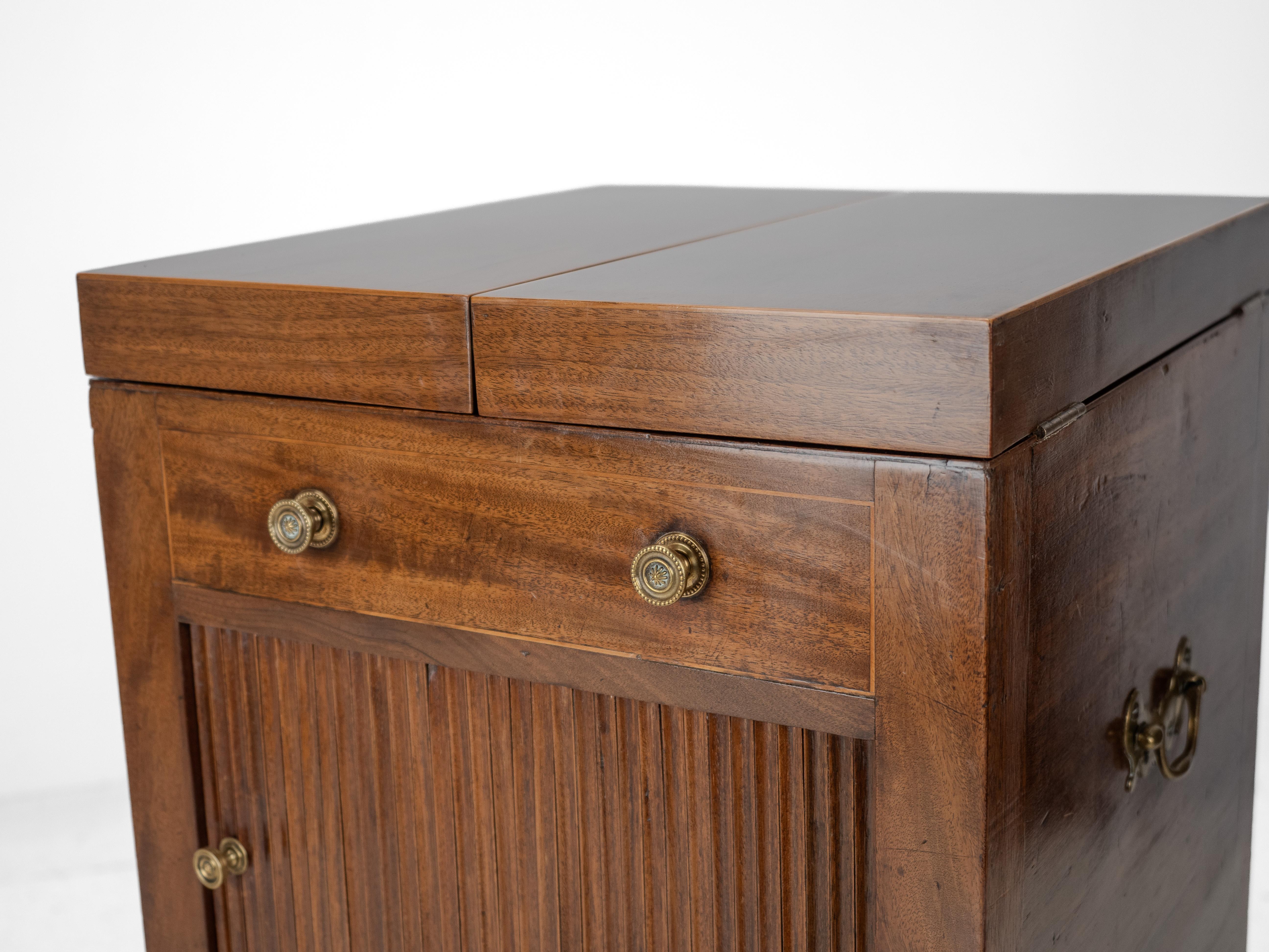 Georgian Mahogany Boxwood Inlaid Washstand c18th (Mirror Tambour Cabinet Folding For Sale 9