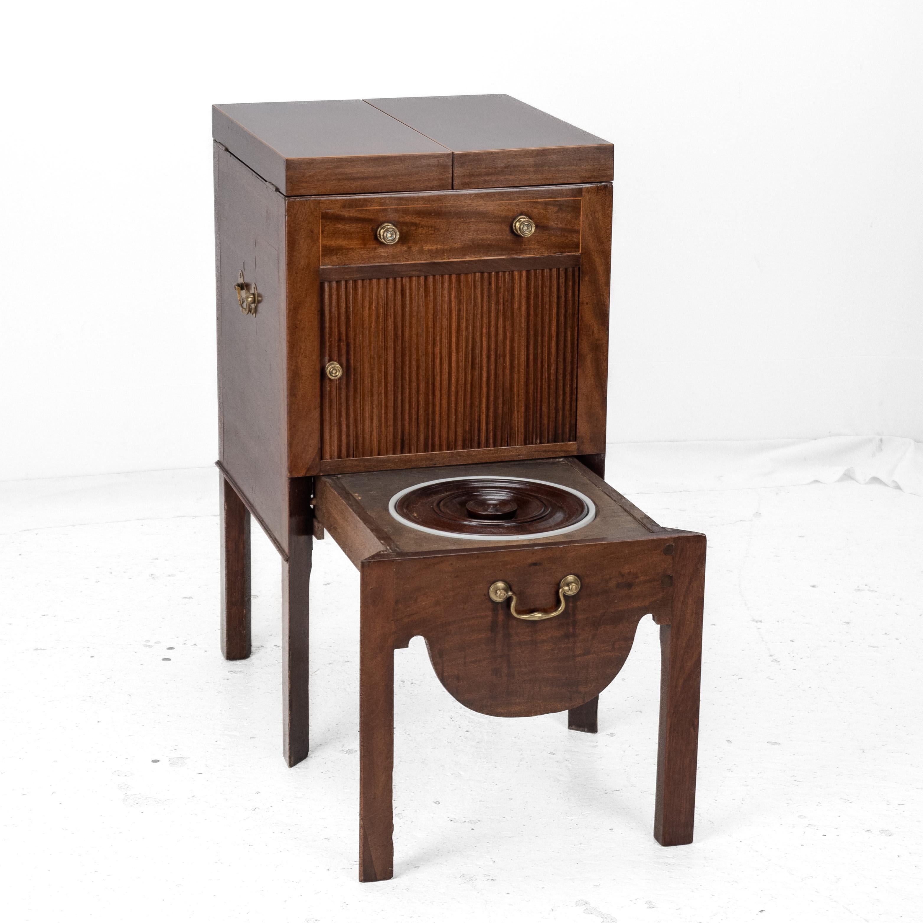 English Georgian Mahogany Boxwood Inlaid Washstand c18th (Mirror Tambour Cabinet Folding For Sale