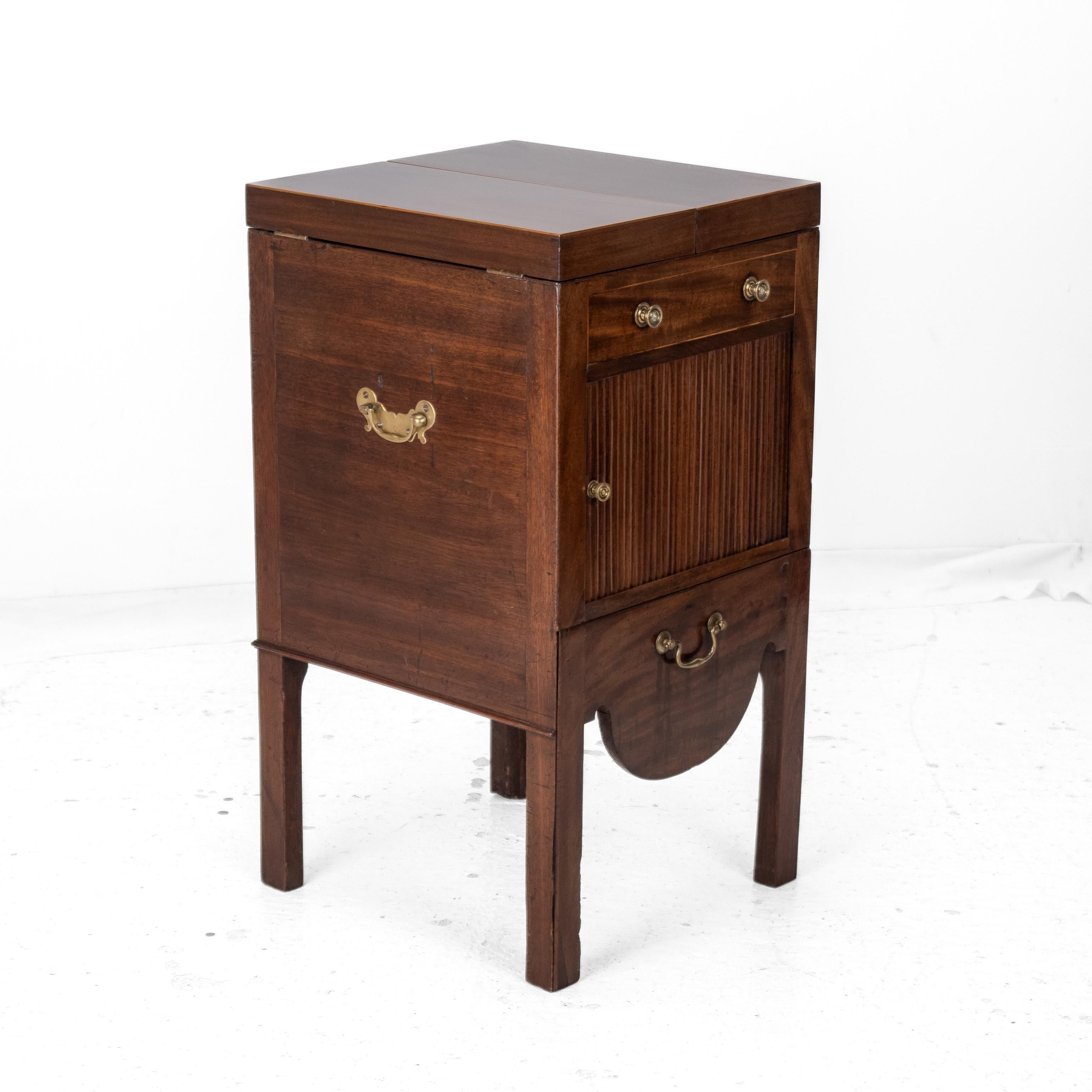 Georgian Mahogany Boxwood Inlaid Washstand c18th (Mirror Tambour Cabinet Folding In Good Condition For Sale In Leeds, GB