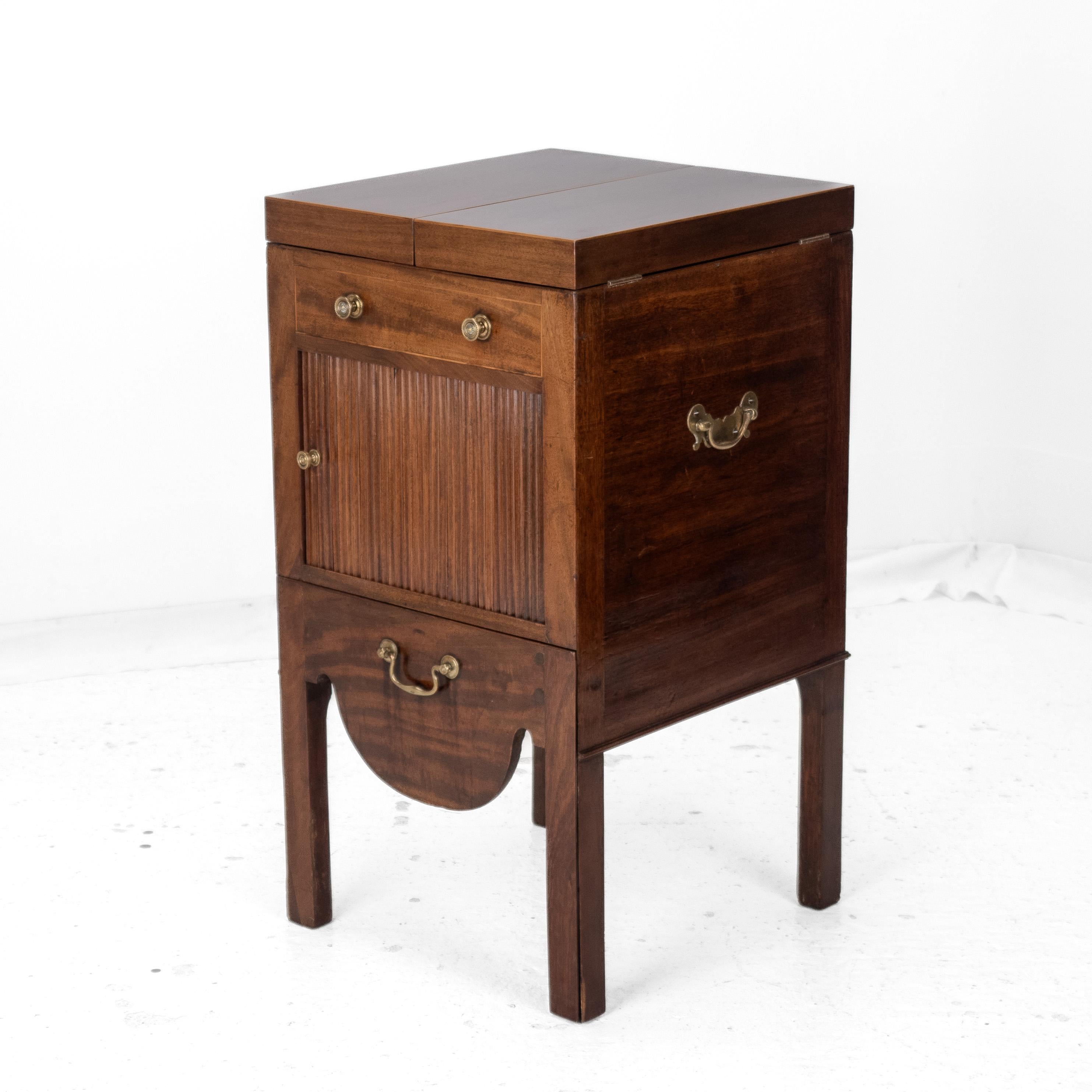 Georgian Mahogany Boxwood Inlaid Washstand c18th (Mirror Tambour Cabinet Folding For Sale 2