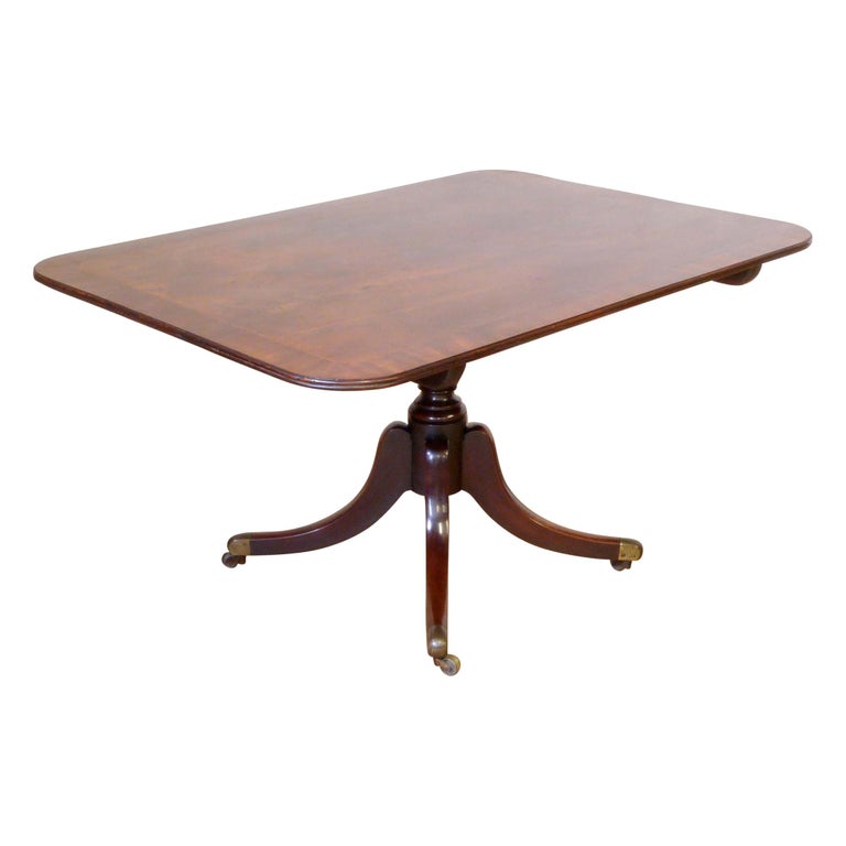 Mahogany Breakfast Table For Sale at 1stDibs