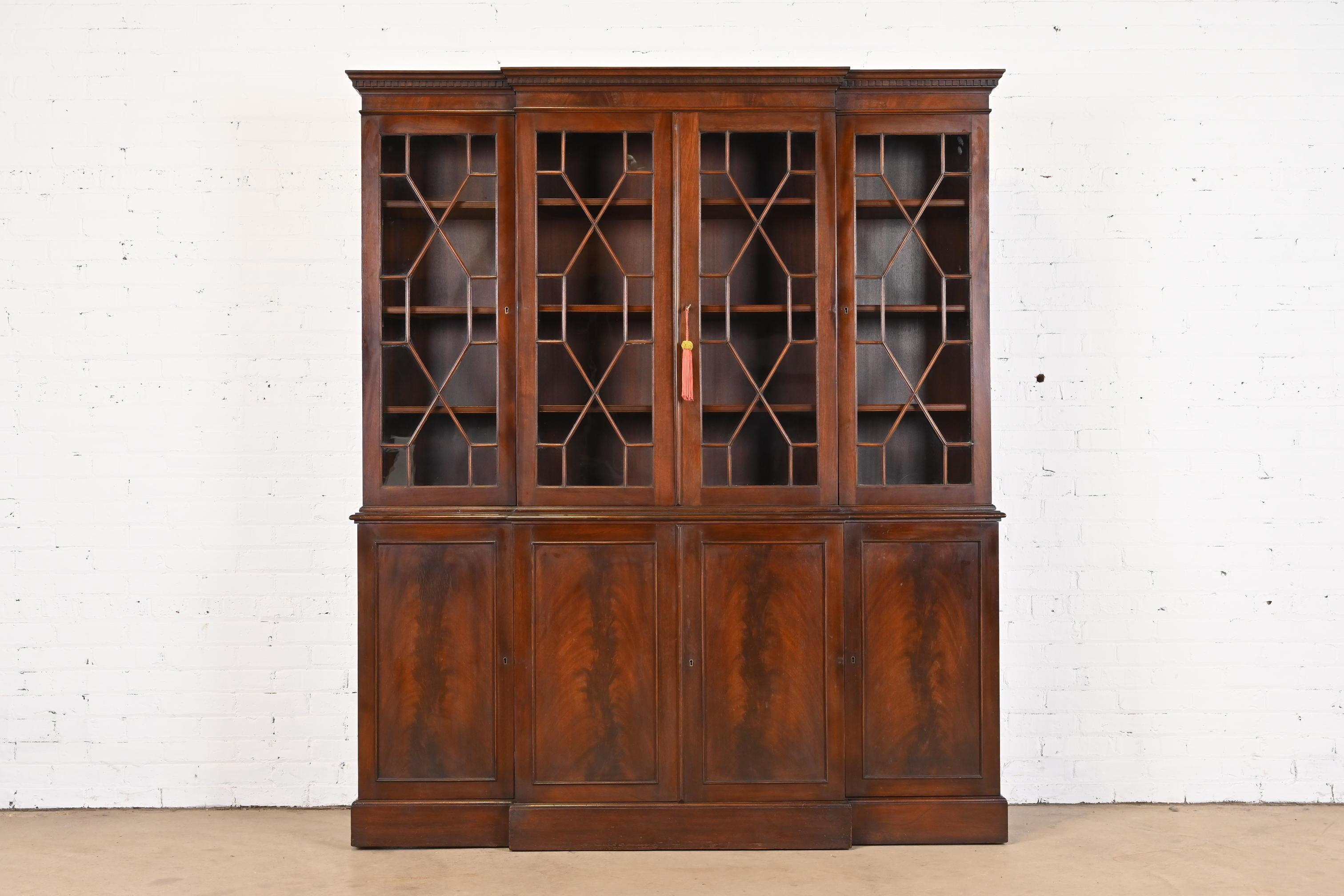 20th Century Georgian Mahogany Breakfront Bookcase Cabinet in the Manner of Baker Furniture