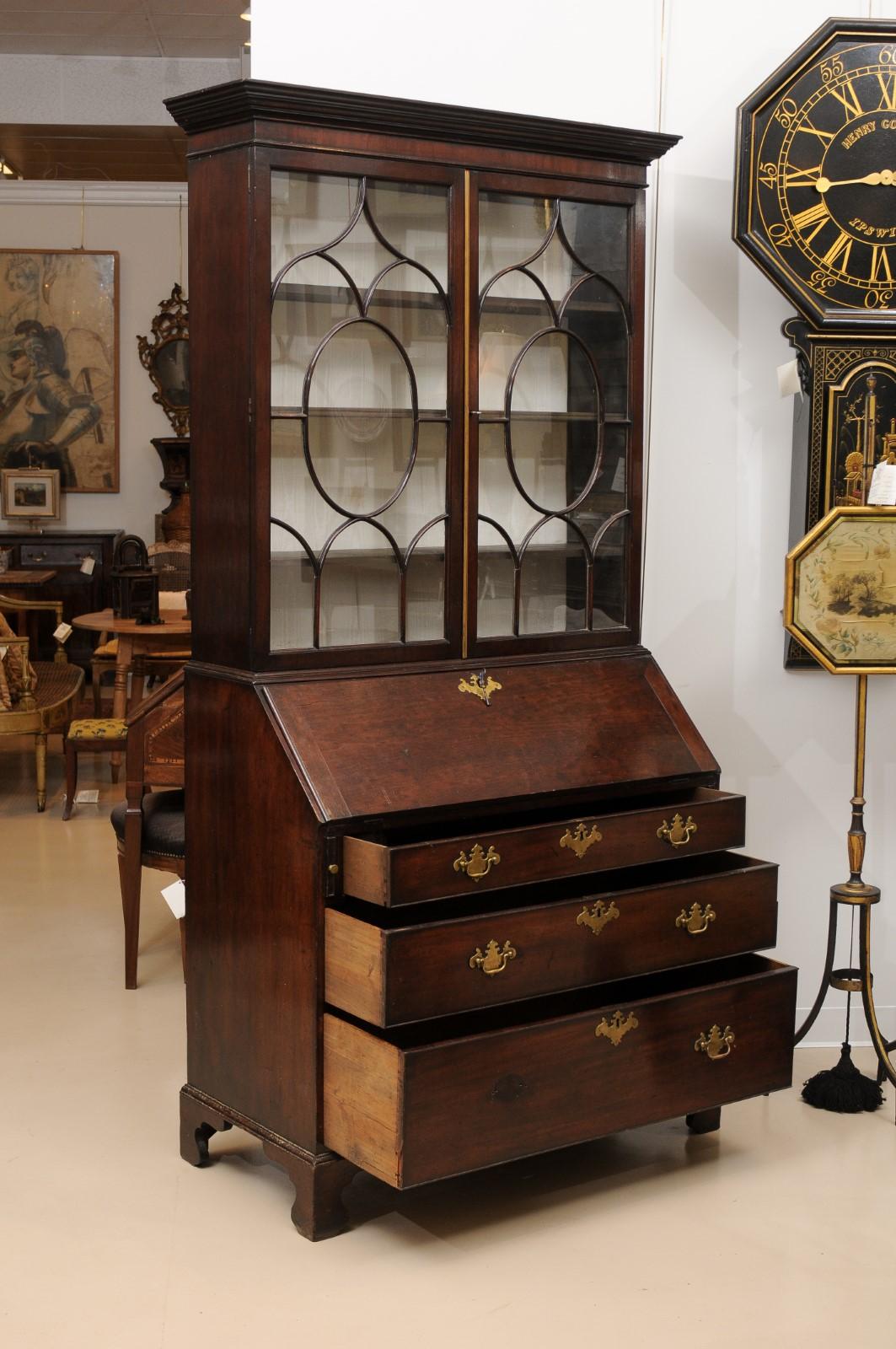 Georgian Mahogany Bureau Bookcase, England 18th Century and later For Sale 6