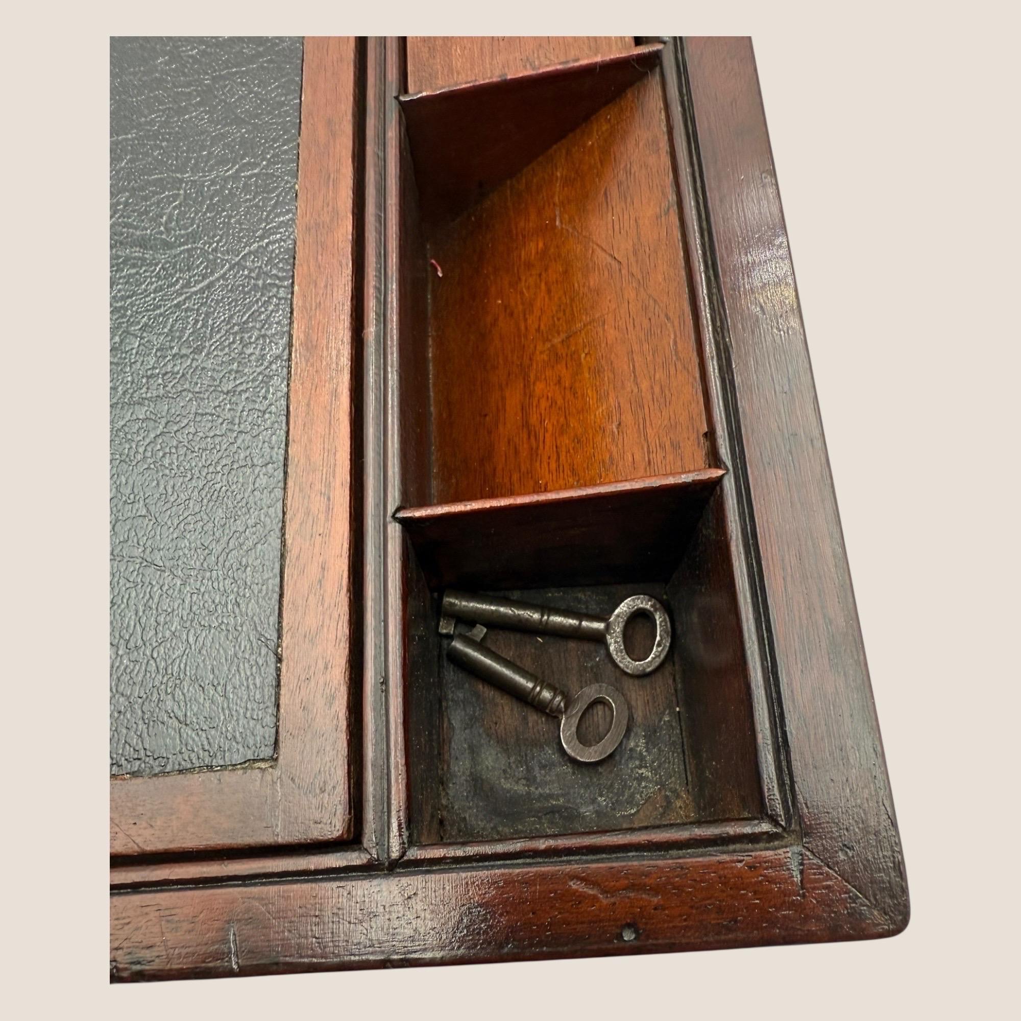 Georgian Mahagoni Campaigner Schreiben Schrägstrich Box im Angebot 8