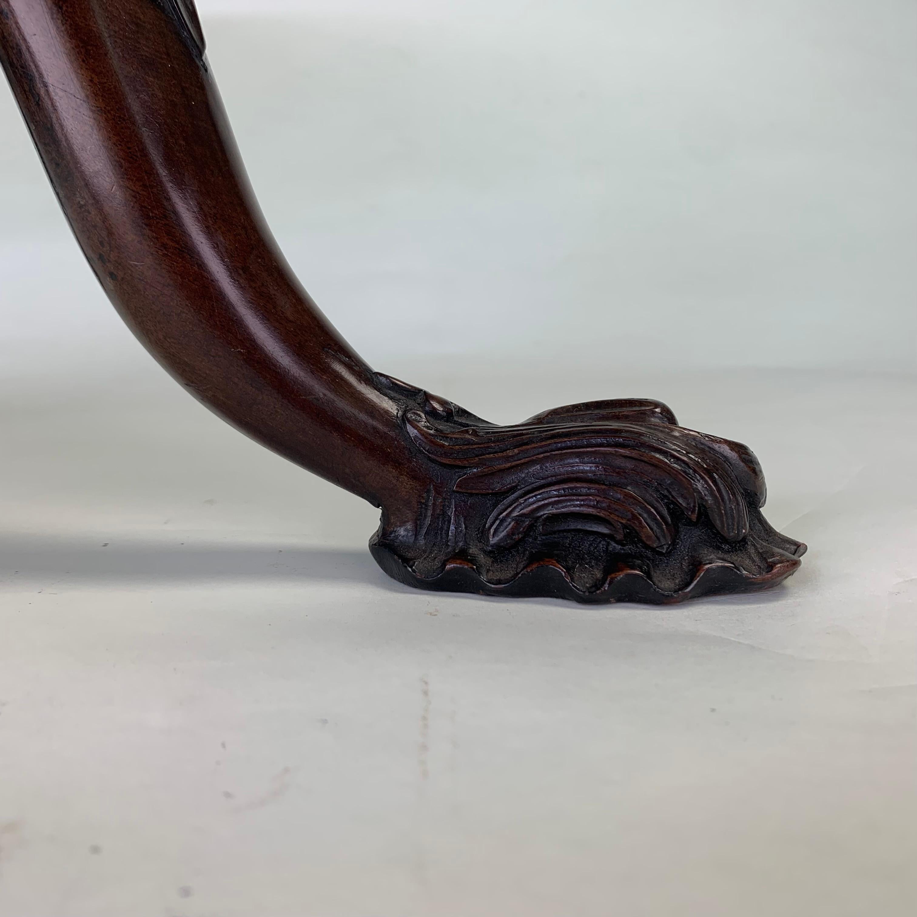 Georgian Mahogany Carved Tripod Table with Piecrust Top For Sale 3