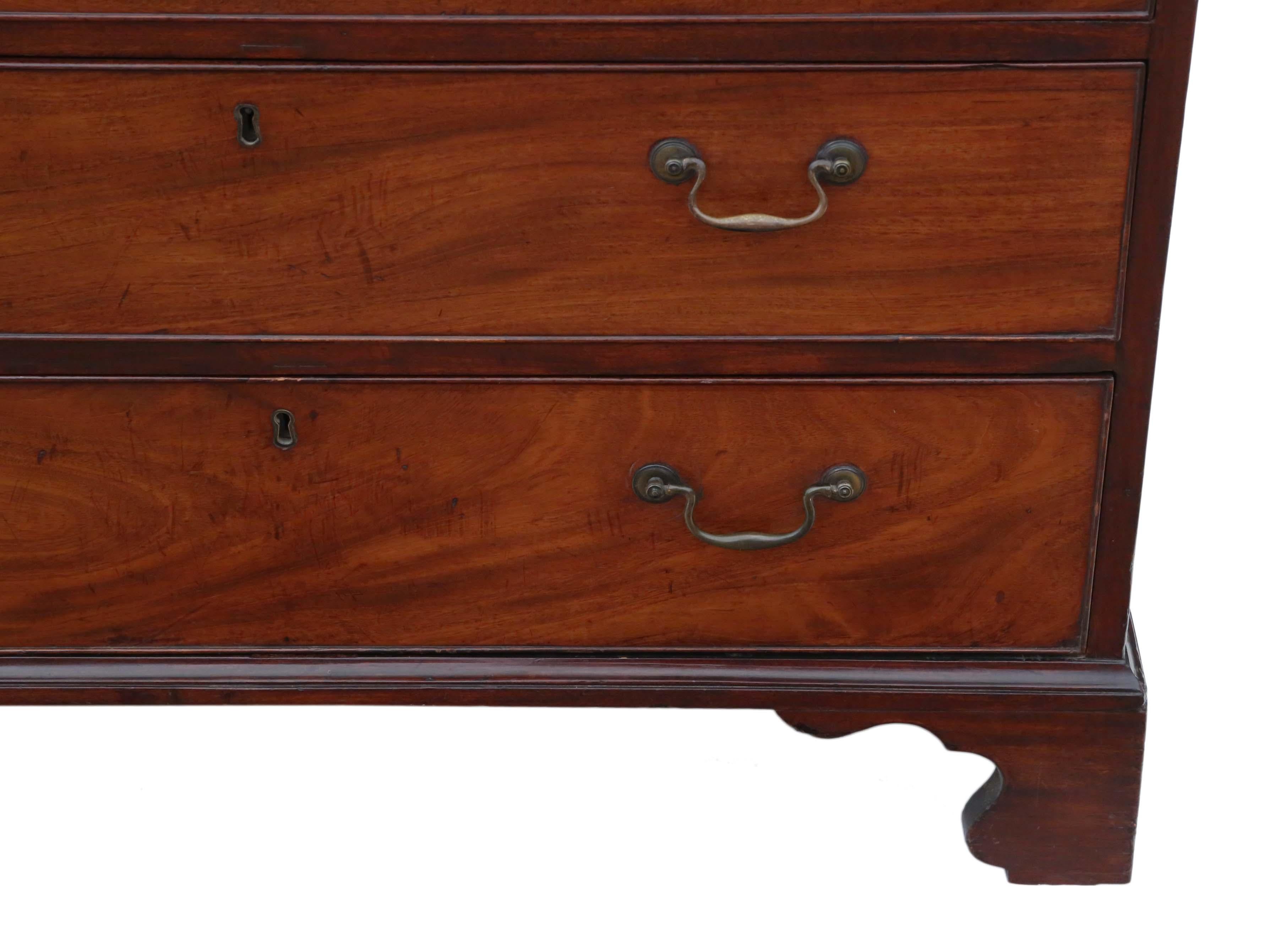 Georgian Mahogany Chest of Drawers, 18th Century Fine Quality 2