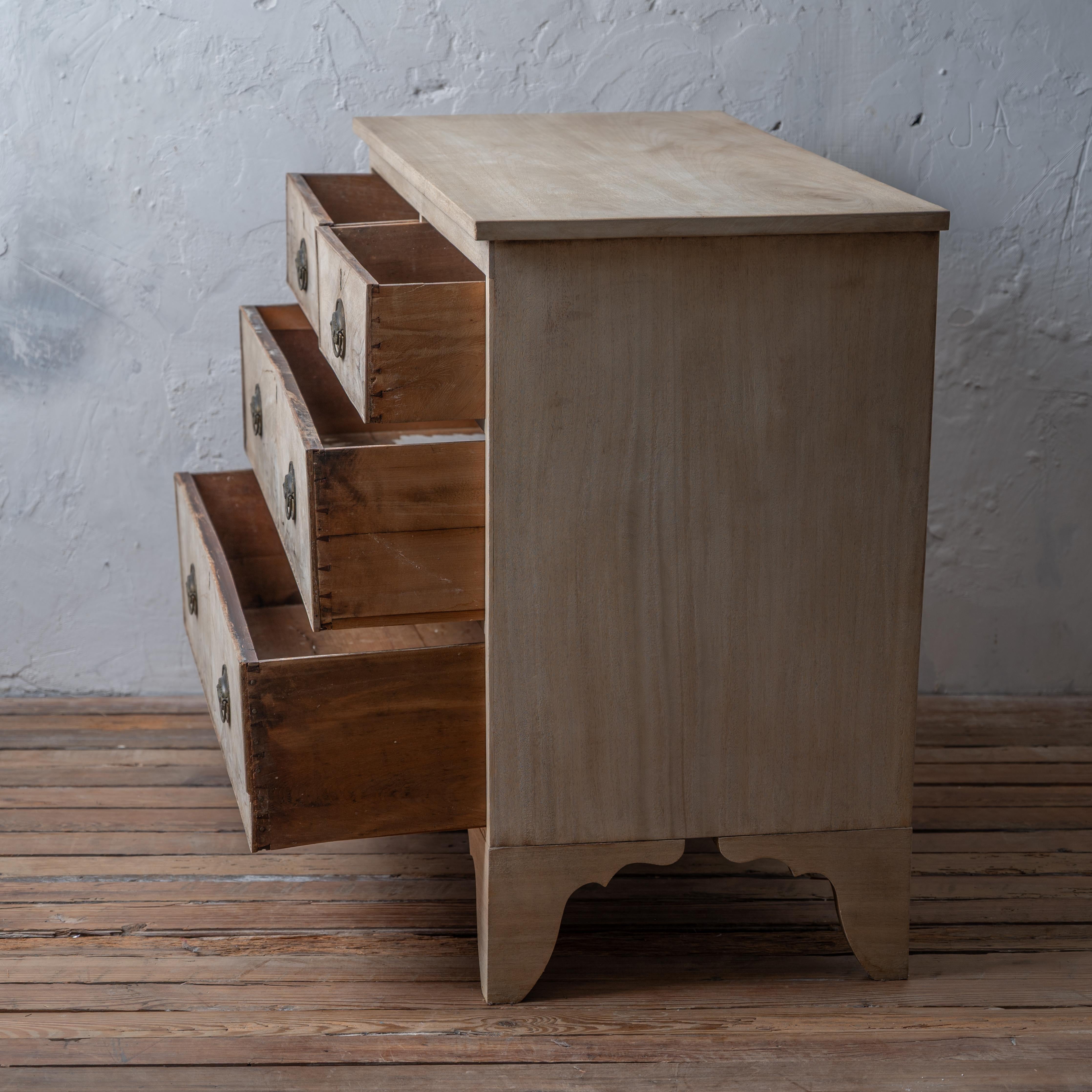 Commode géorgienne en acajou, 18e siècle en vente 4