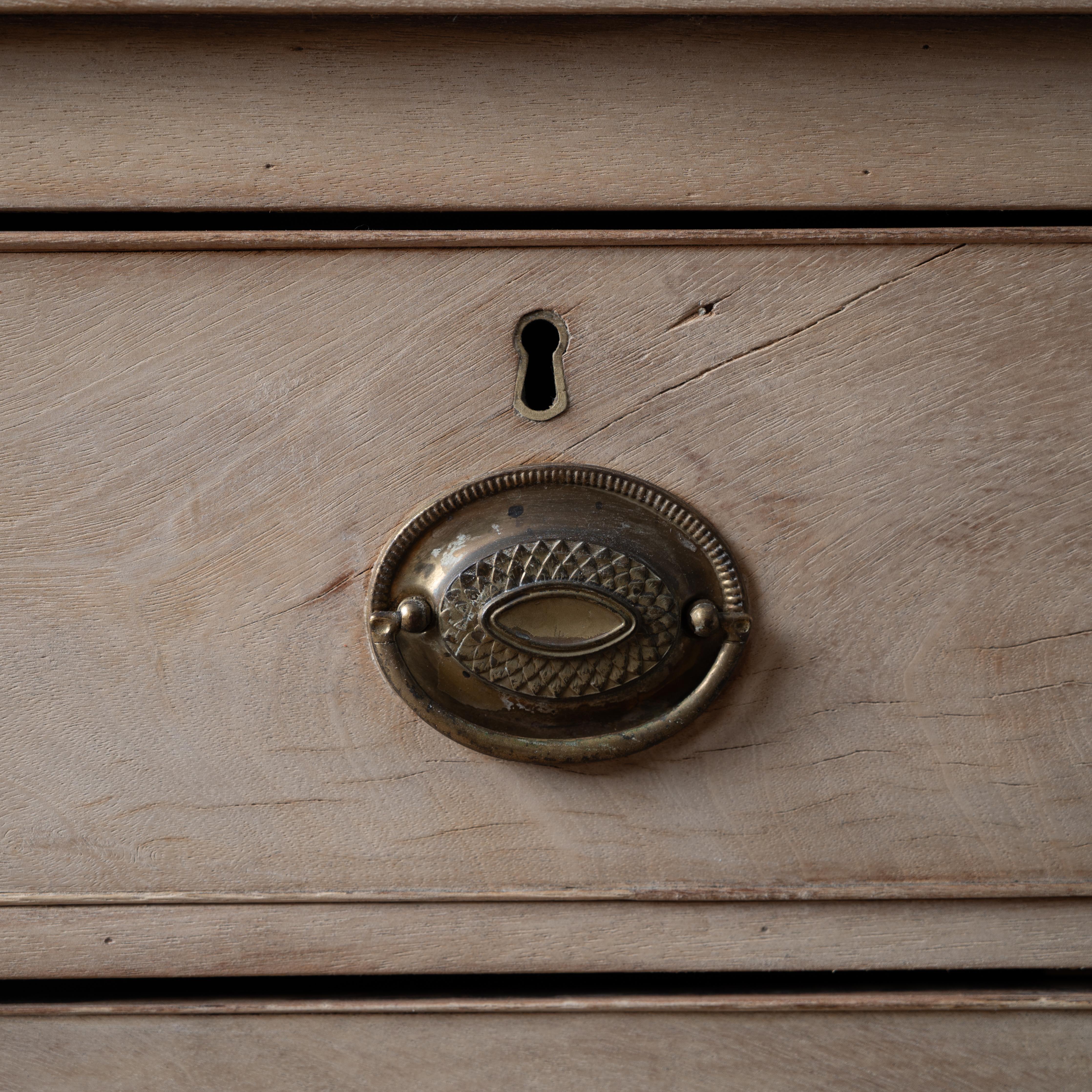 Acajou Commode géorgienne en acajou, 18e siècle en vente