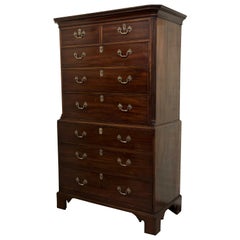 Georgian Mahogany Chest on Chest with Key Pattern Decoration