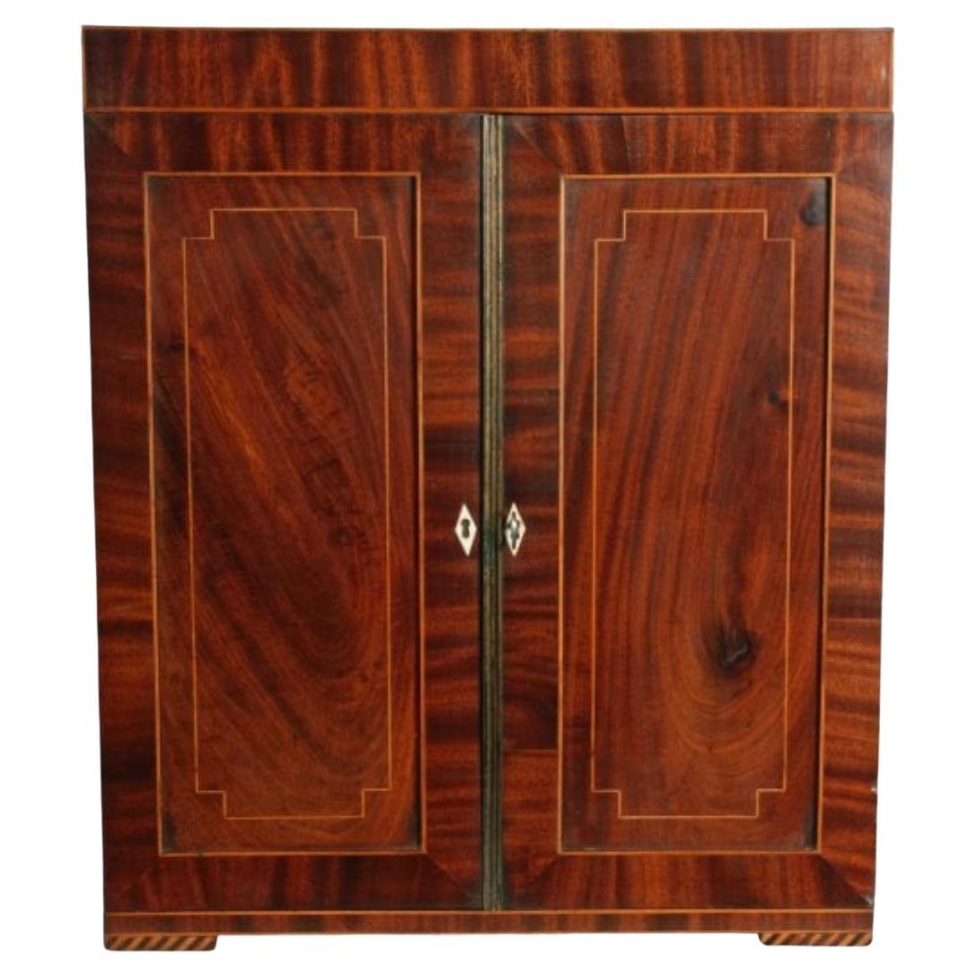 Georgian Mahogany Collector's Cabinet, 19th Century For Sale