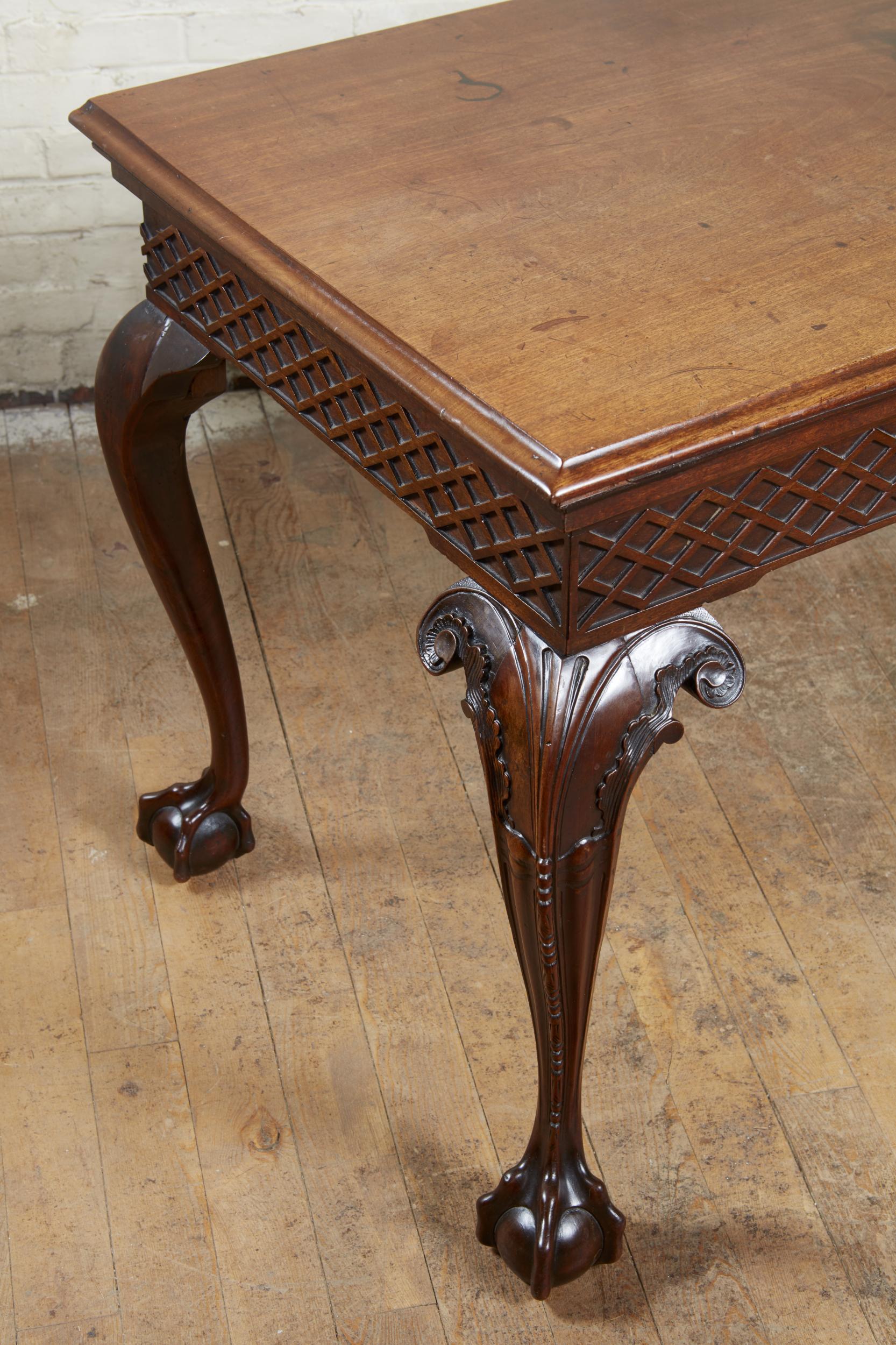 Georgian Mahogany Console Table In Good Condition In Greenwich, CT