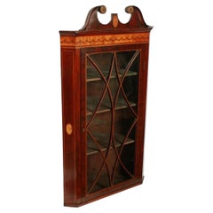 Georgian Mahogany Corner Cabinet, Late 18th Century