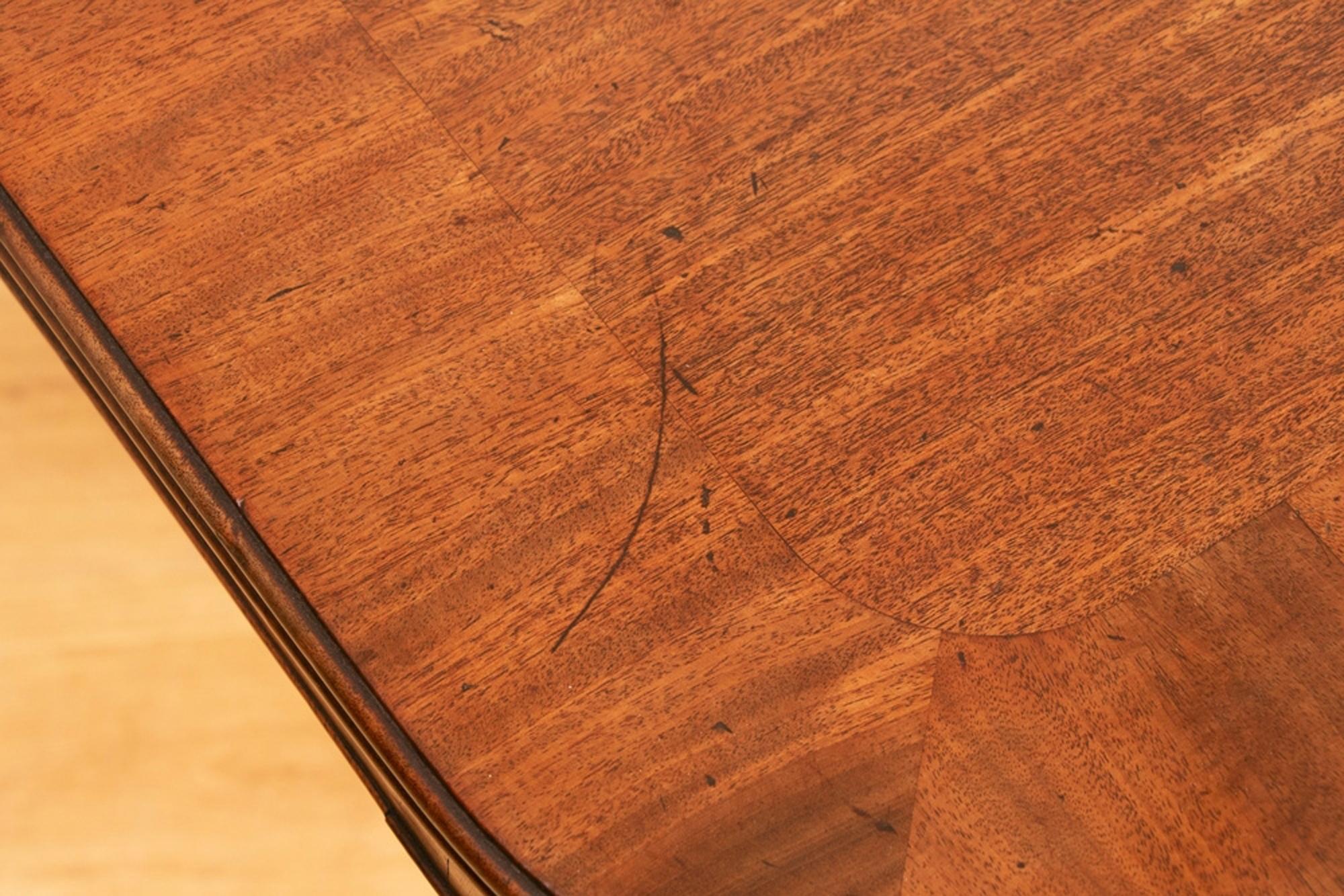 Georgian Mahogany Crossbanded Table 2