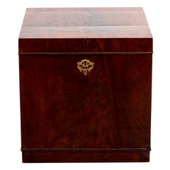 Georgian Mahogany Cube Cellarette