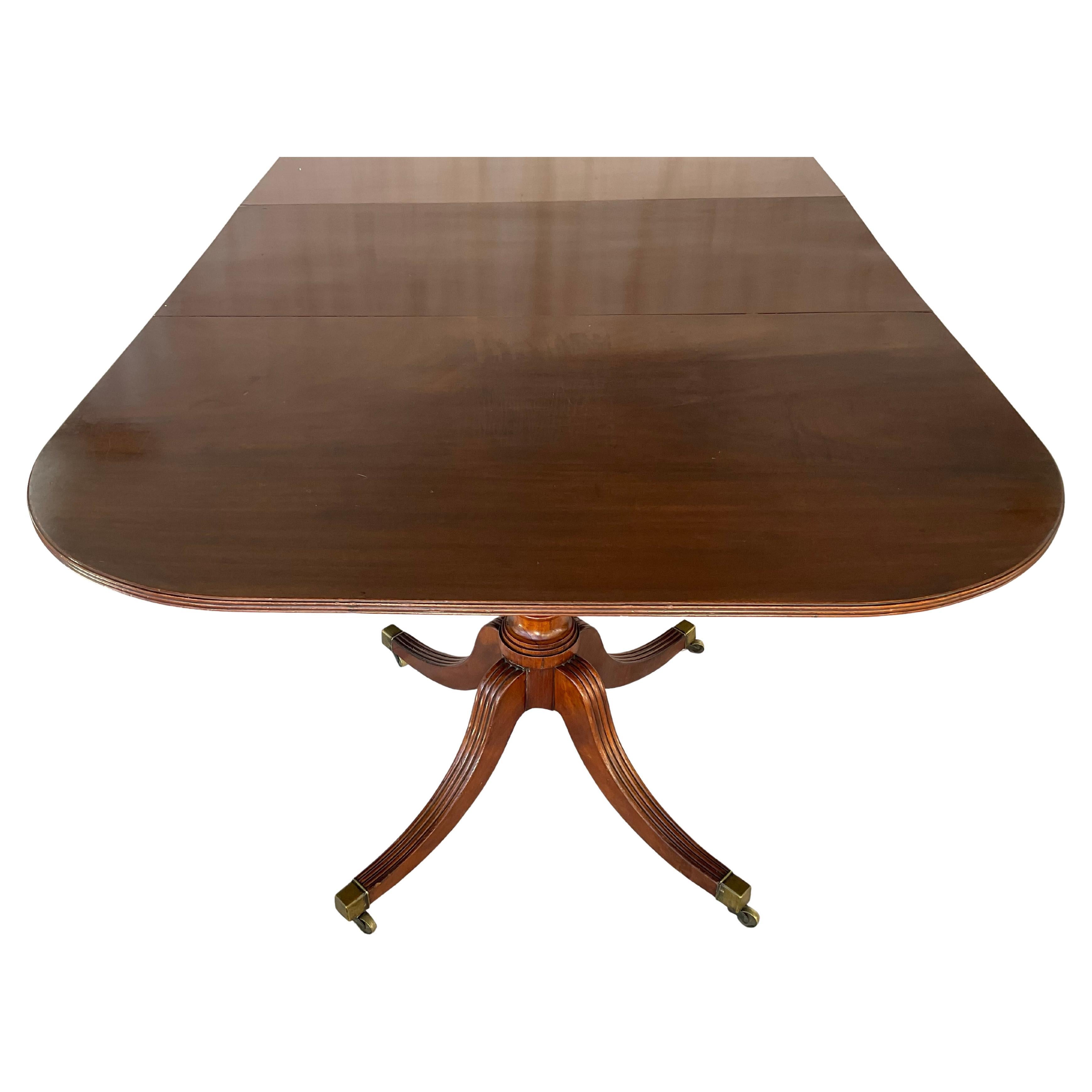 Table de salle à manger géorgienne en acajou 19ème siècle en vente 5