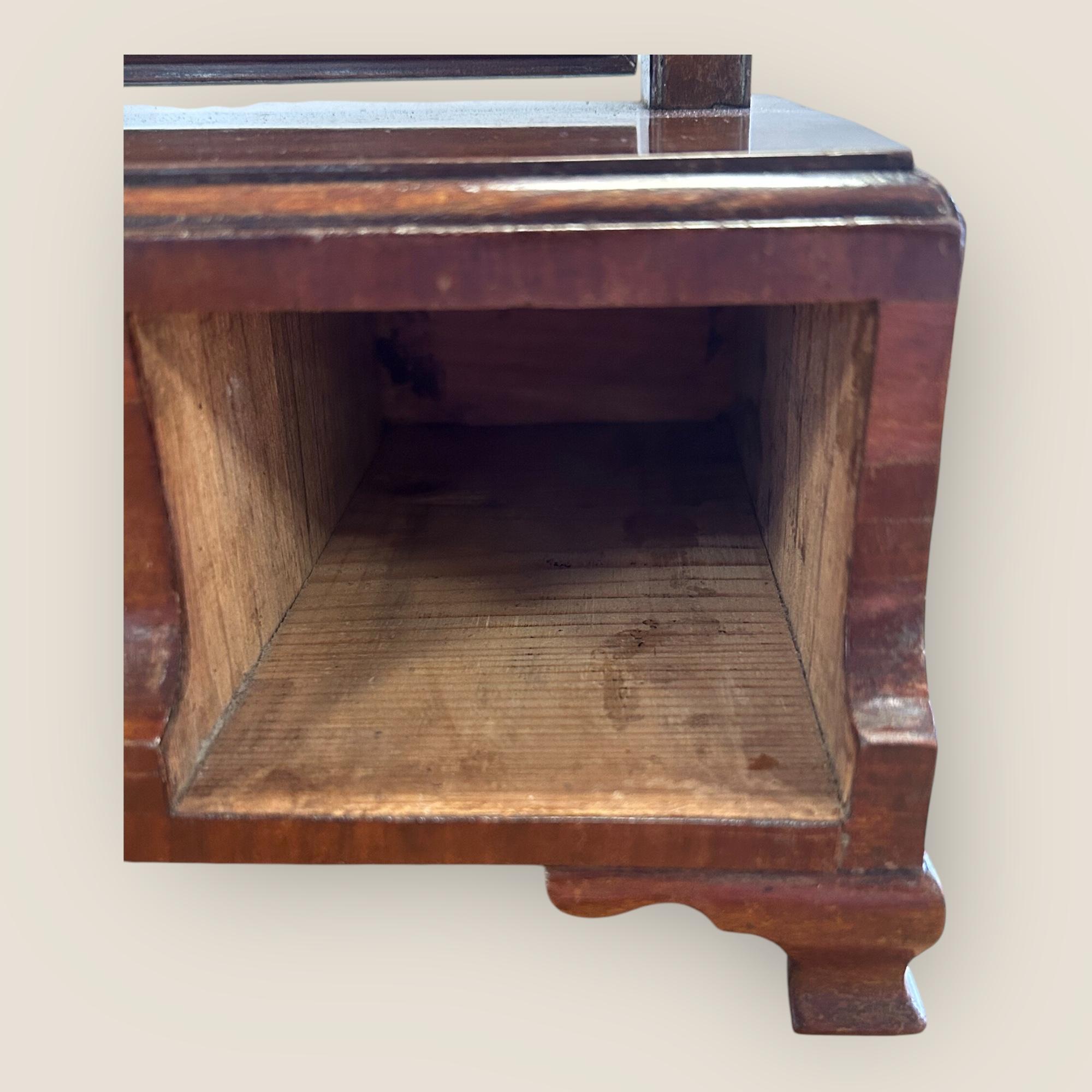 Georgian Mahogany Dressing Table Mirror For Sale 3