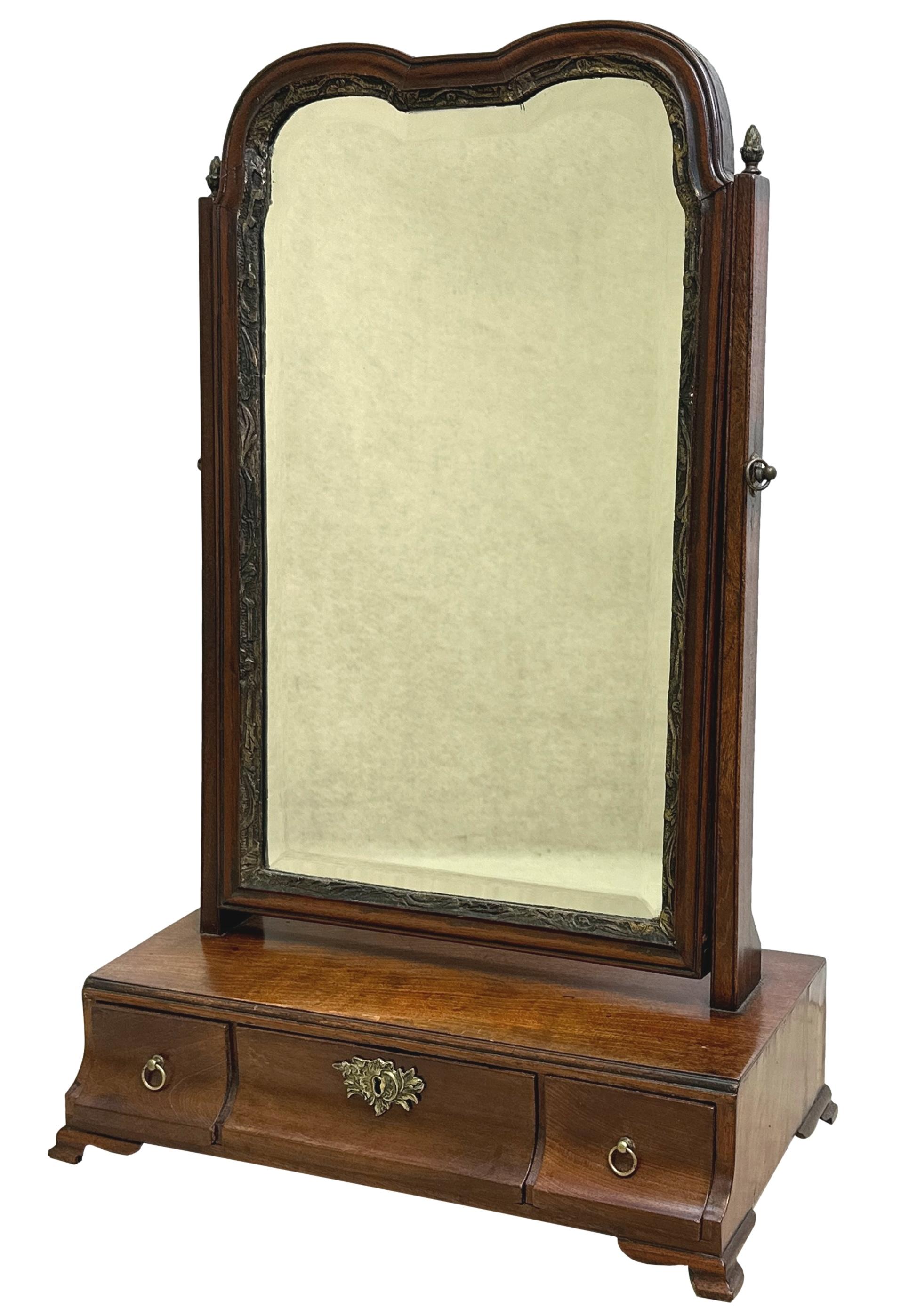 Georgian Mahogany Dressing Table Mirror For Sale 5