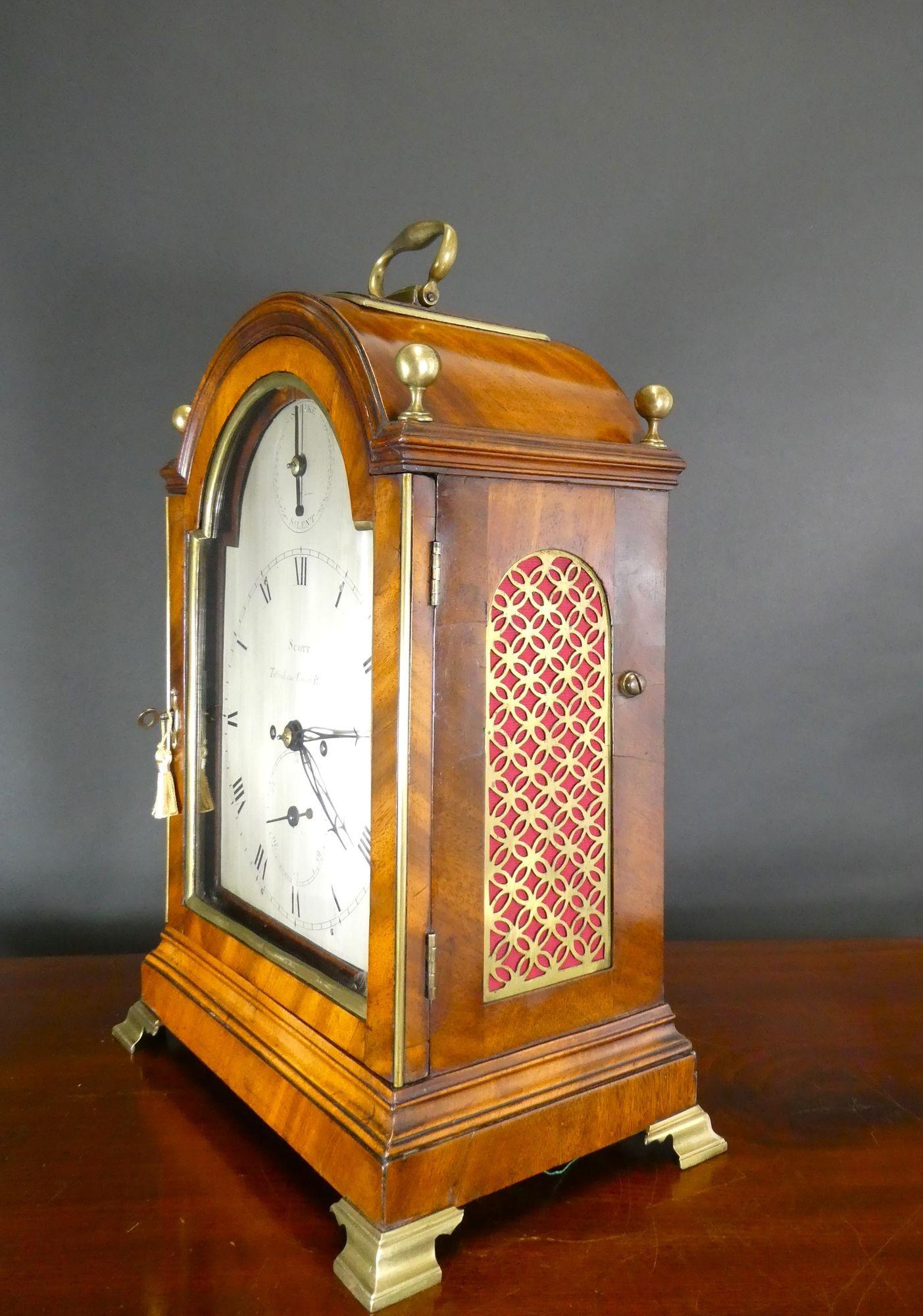 Georgian Mahogany English Bracket Clock by Scott, Tottenham Court Road, London For Sale 5