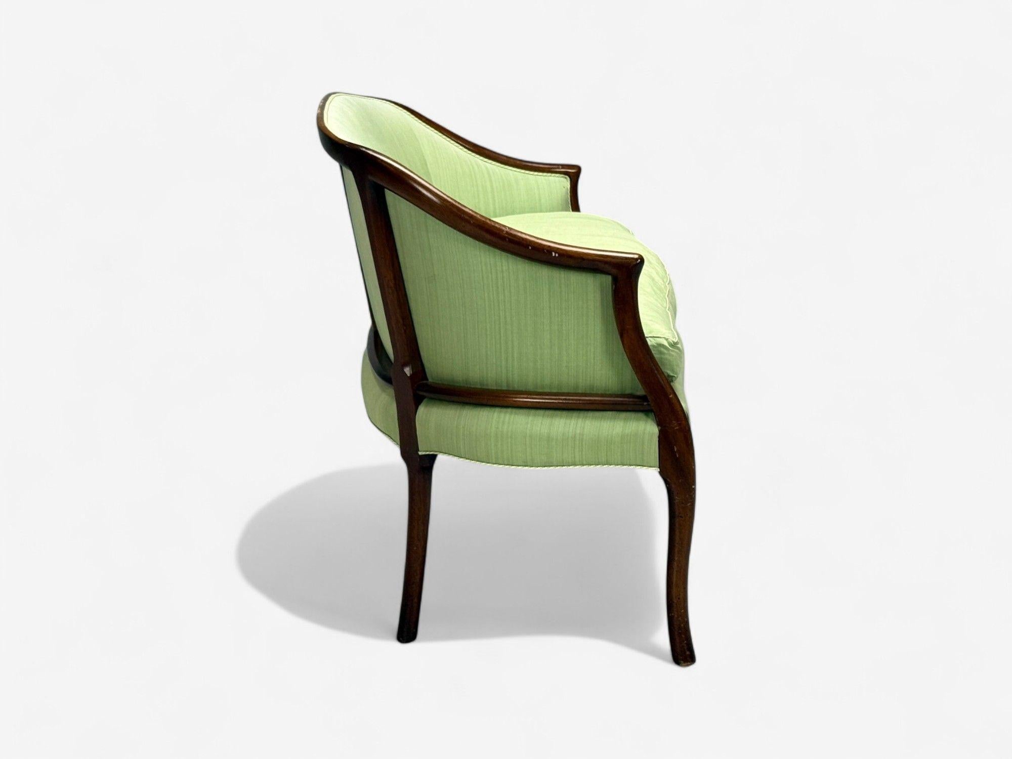 Georgian, Mahogany, Fabric, Settee, USA, 1990s For Sale 1