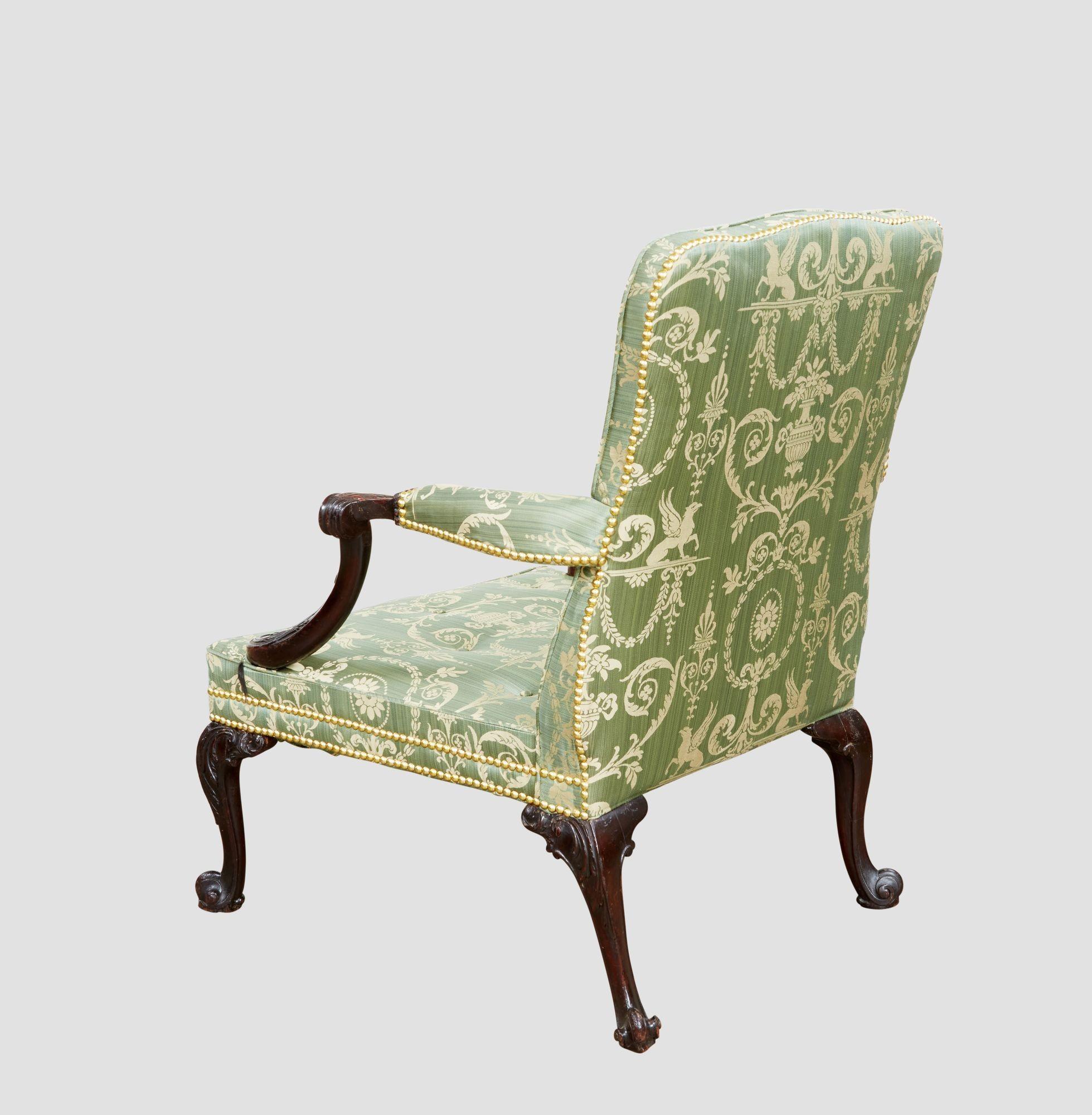 Fauteuil géorgien Gainsborough ouvert en acajou attr. John Cobb en vente 4