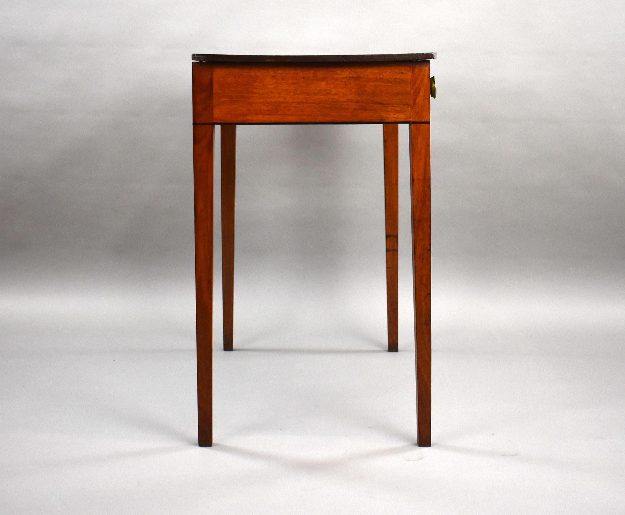 English Georgian Mahogany Hall Table For Sale