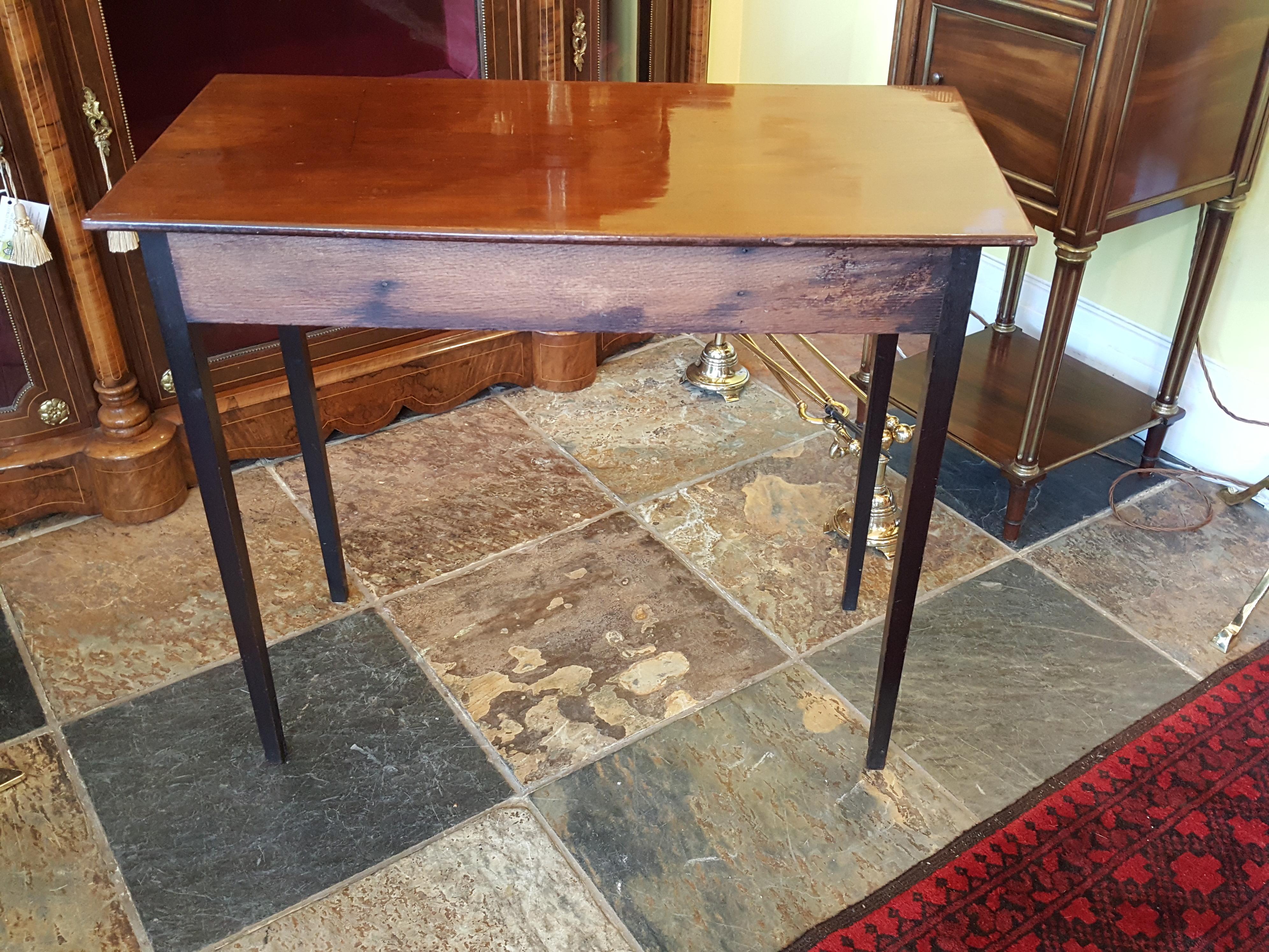 Georgian Mahogany Hall Table In Good Condition For Sale In Altrincham, Cheshire