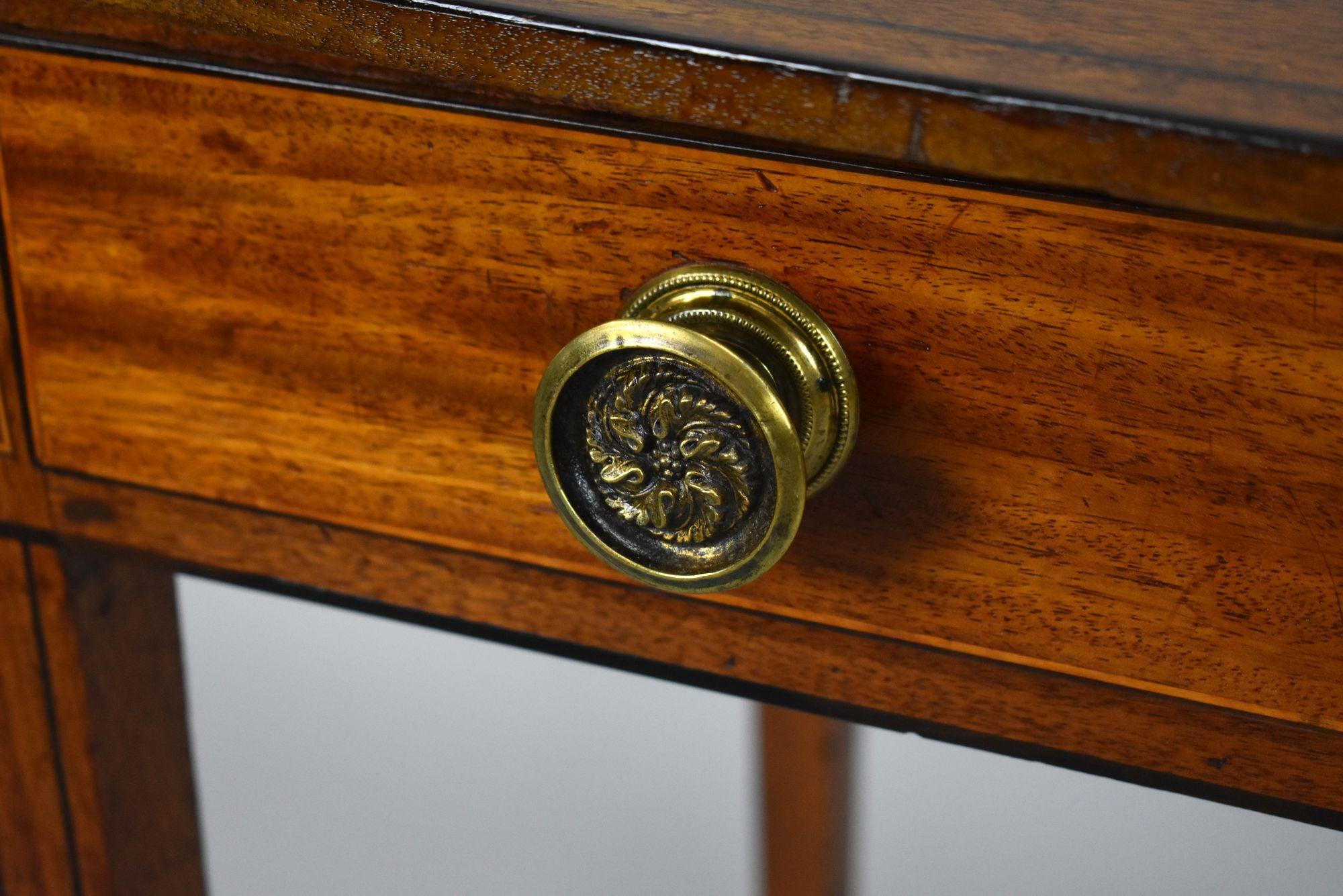 Georgian Mahogany Hall Table For Sale 4