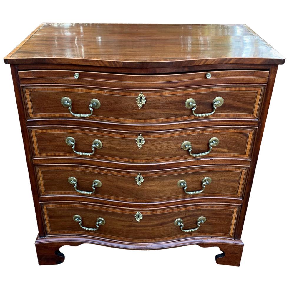Georgian Mahogany Inlaid Serpentine Chest of Drawers For Sale