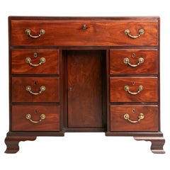 Georgian Mahogany Kneehole Desk, c.1800