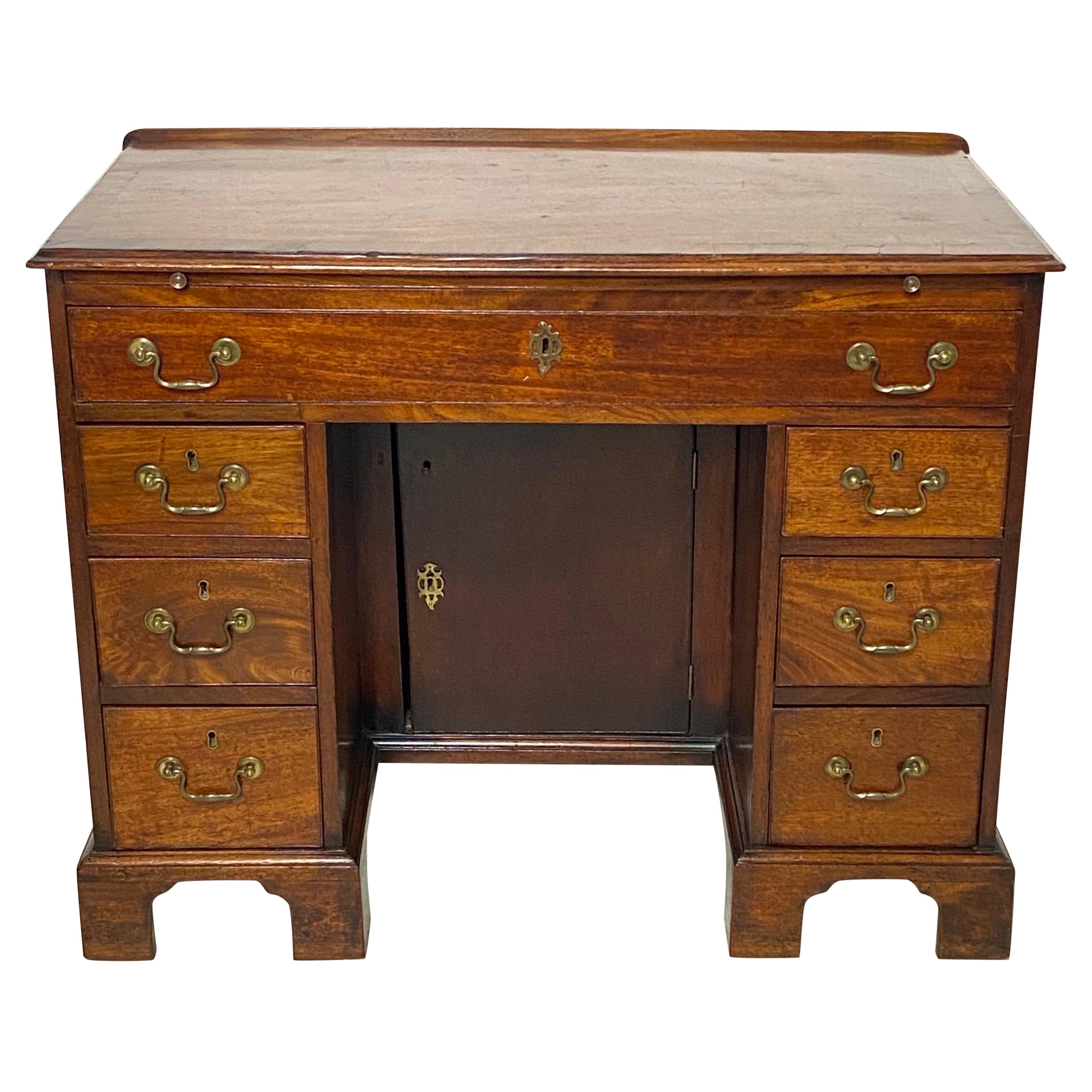 Georgian Mahogany Kneehole Desk, English Late 18th / Early 19th Century