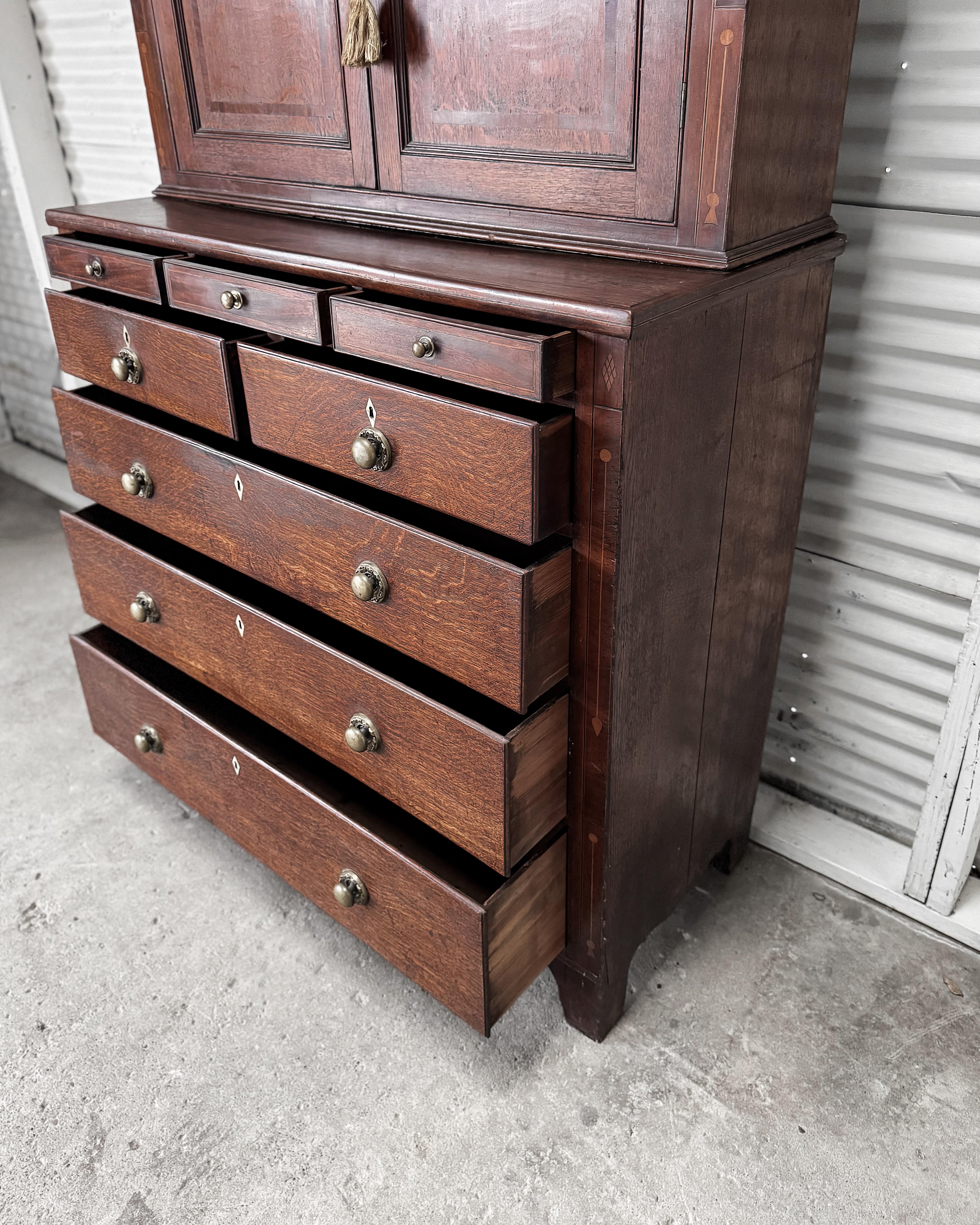 Georgian Mahogany Linen Press 12