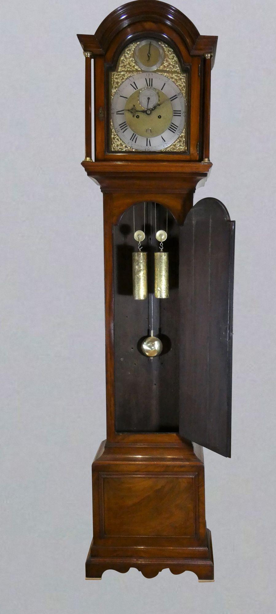 Georgian Mahogany Longcase Clock by John Taylor, London In Good Condition For Sale In Norwich, GB